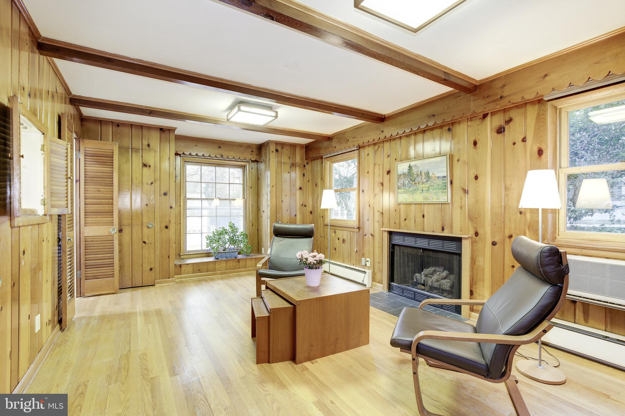 WESTMORELAND HILLS - Residential