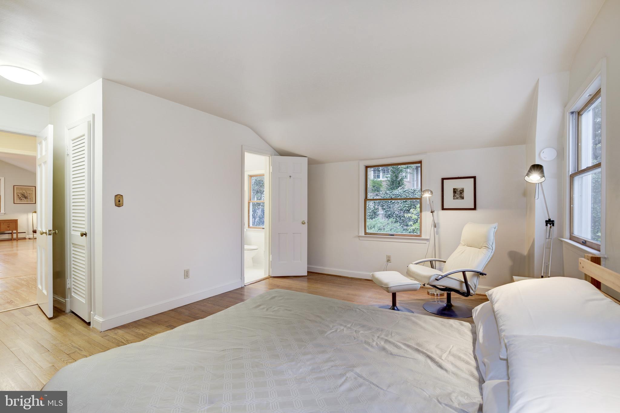 WESTMORELAND HILLS - Residential