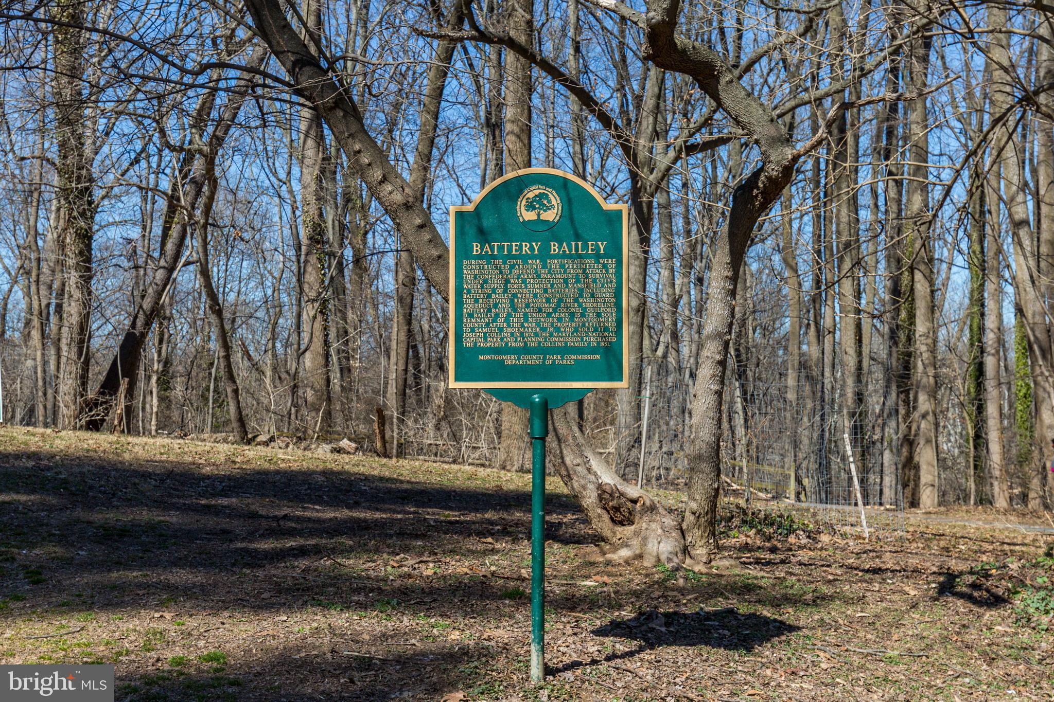 WESTMORELAND HILLS - Residential