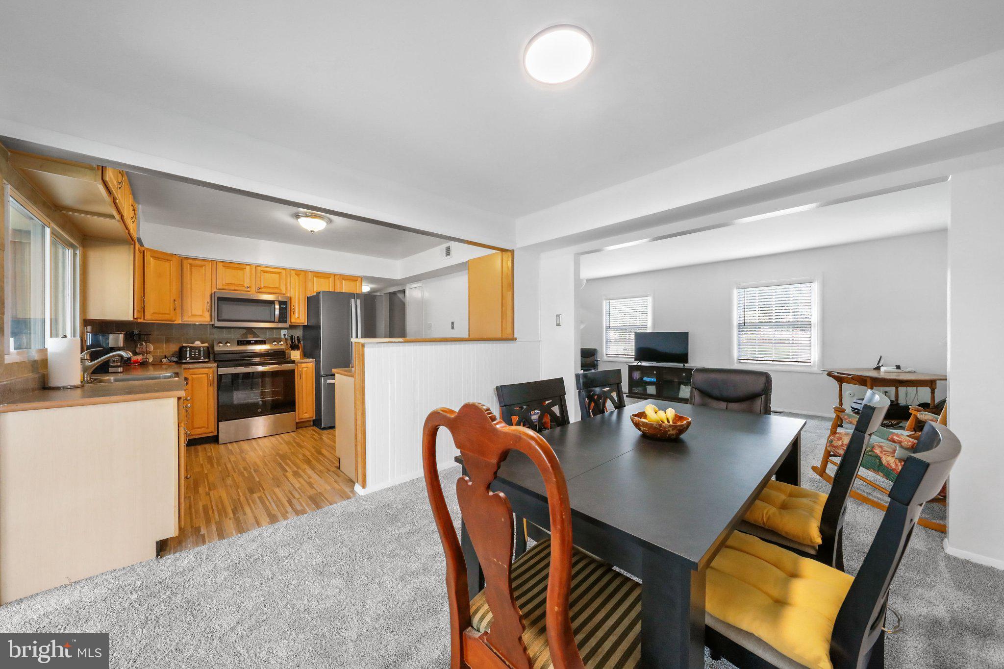 27 TOLEDO LANE