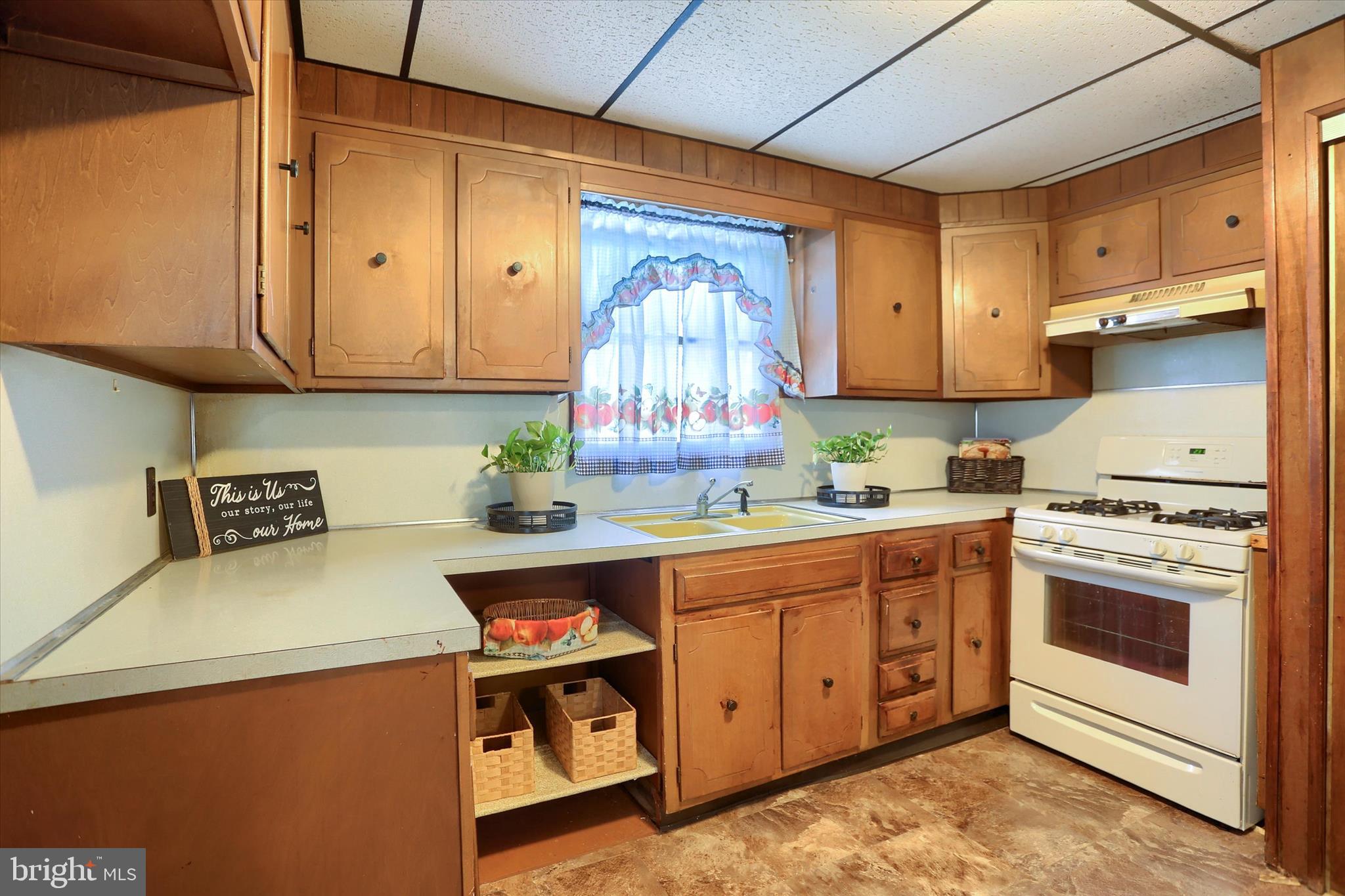 EDGEMONT - Residential