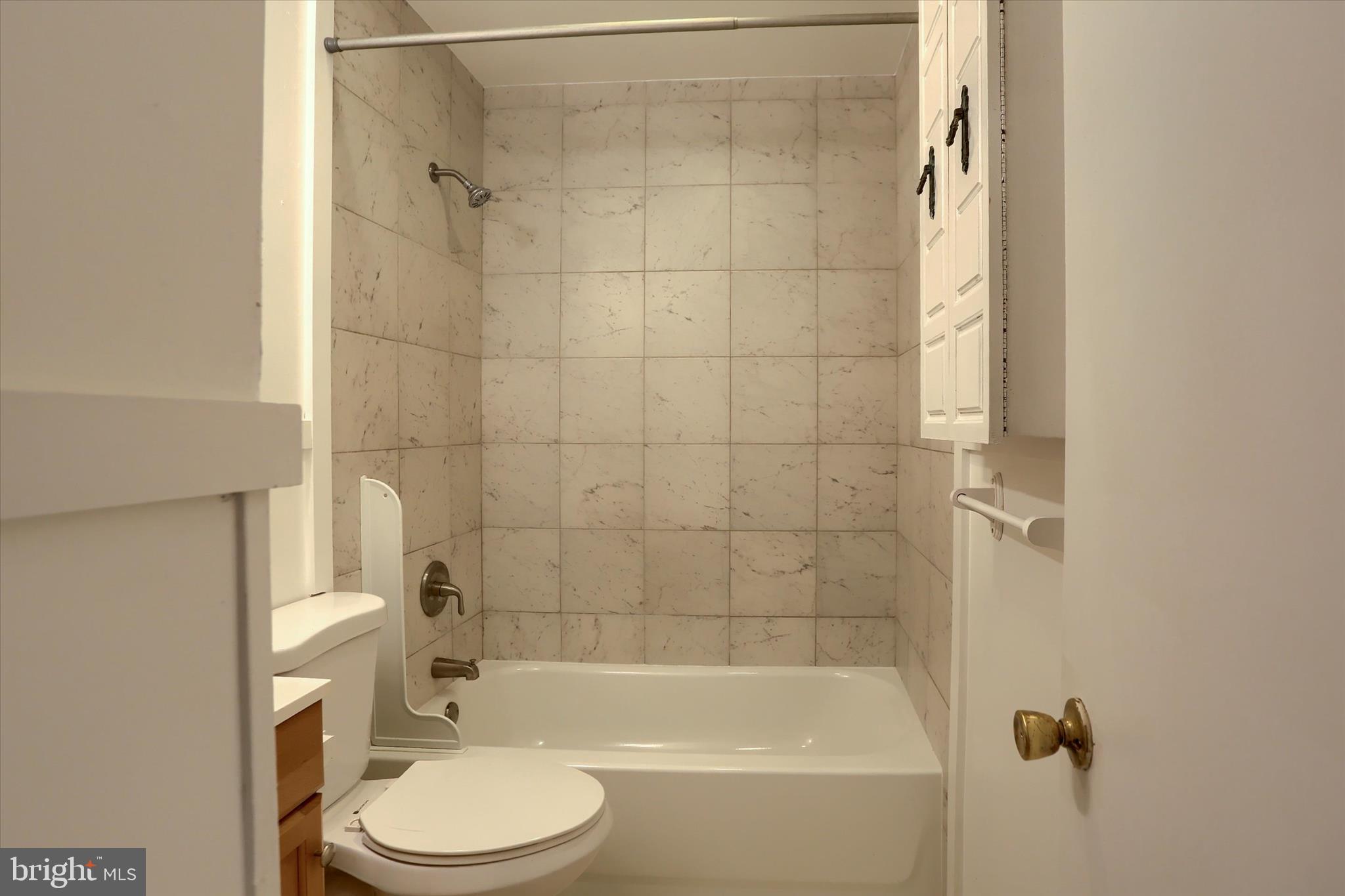 EDGEMONT - Residential