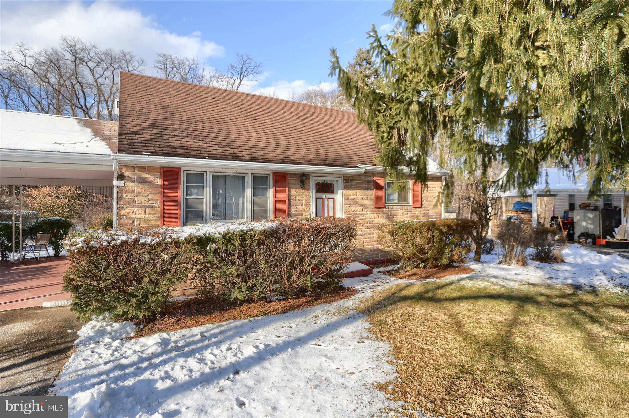 EDGEMONT - Residential