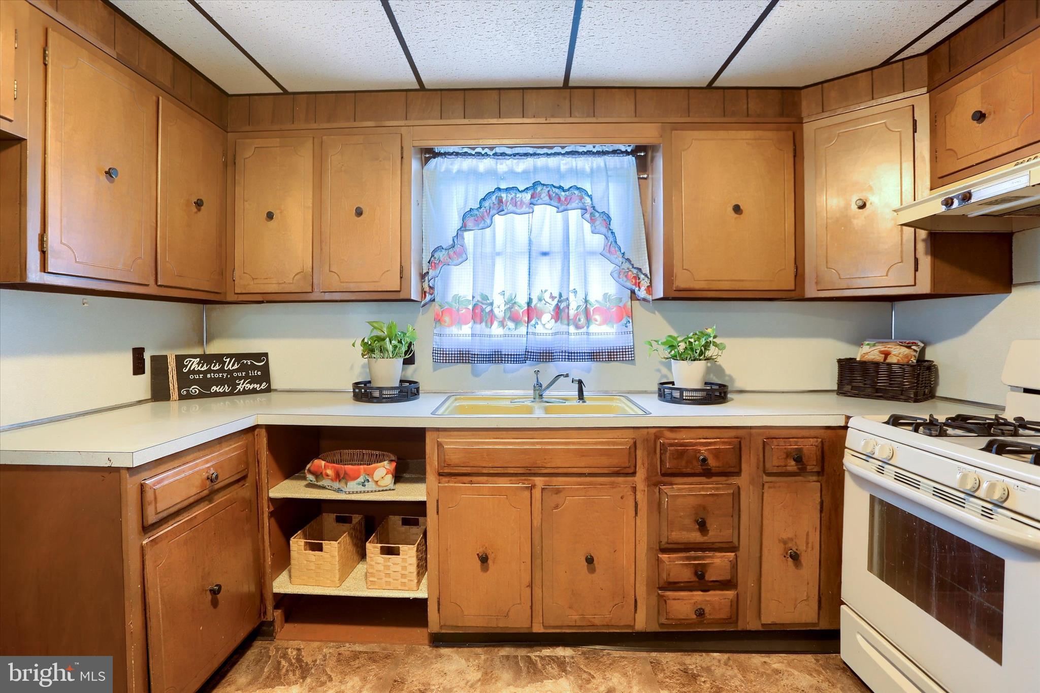 EDGEMONT - Residential