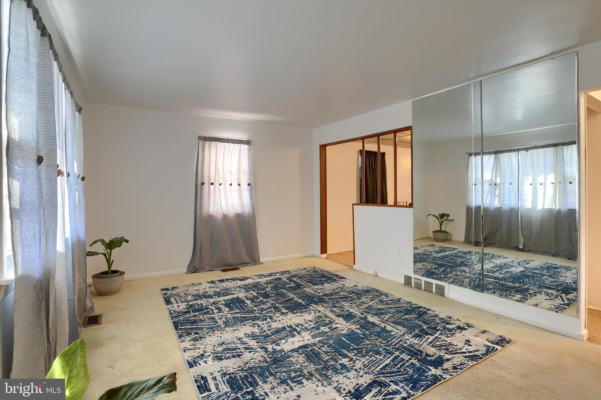 EDGEMONT - Residential