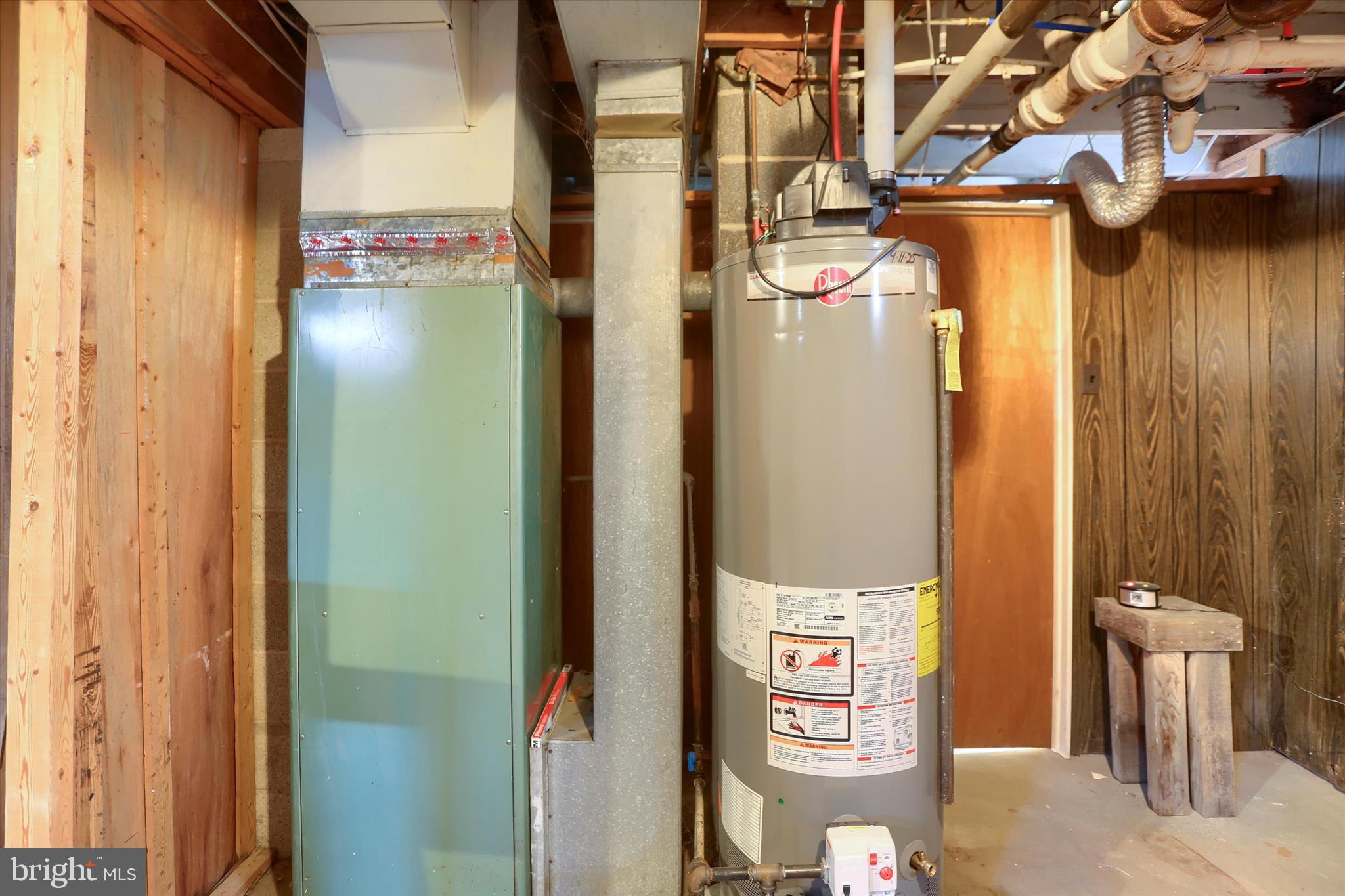 EDGEMONT - Residential