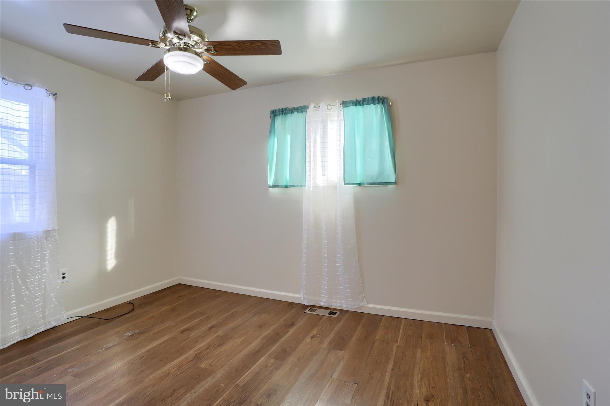 EDGEMONT - Residential