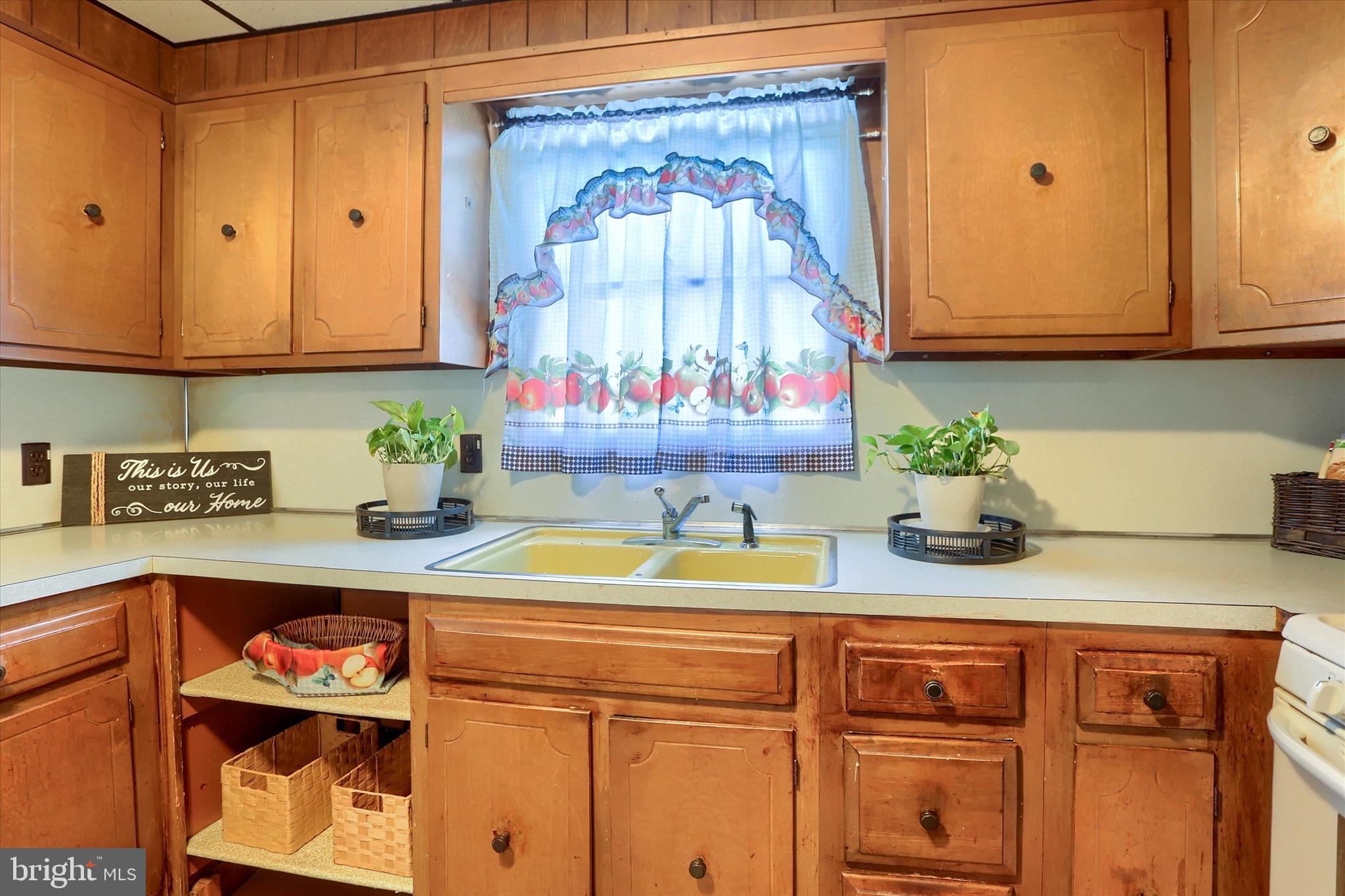 EDGEMONT - Residential