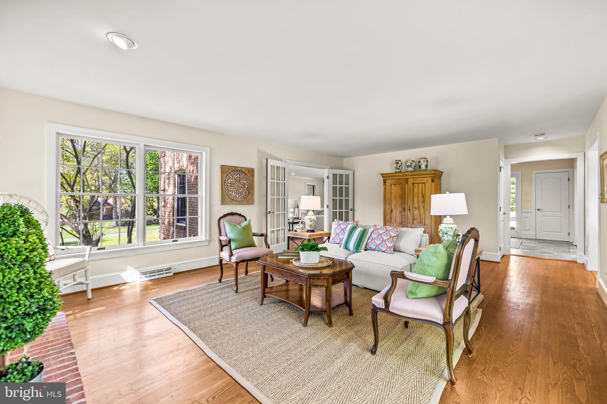 BROOKFIELD - Residential