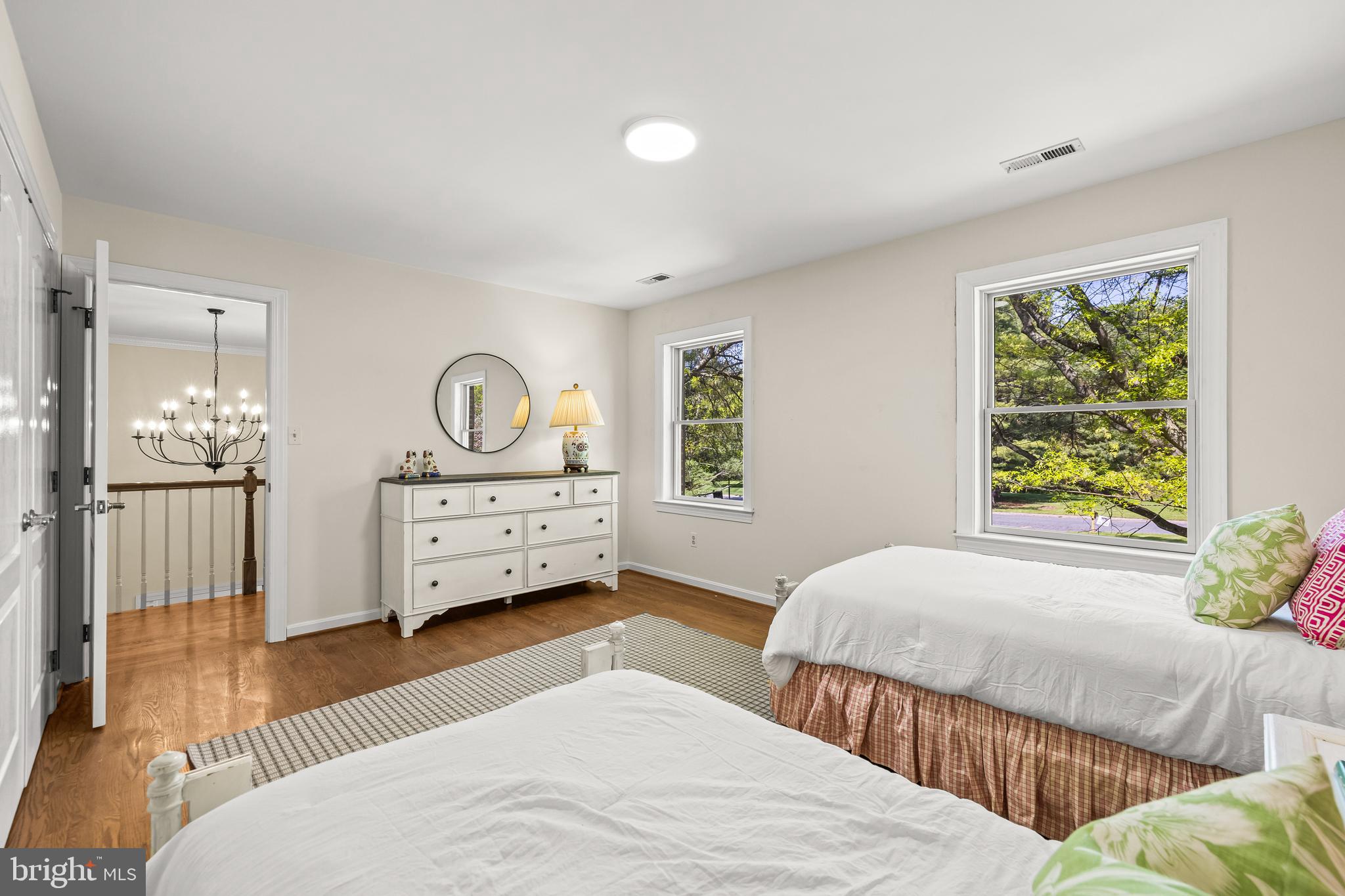 BROOKFIELD - Residential