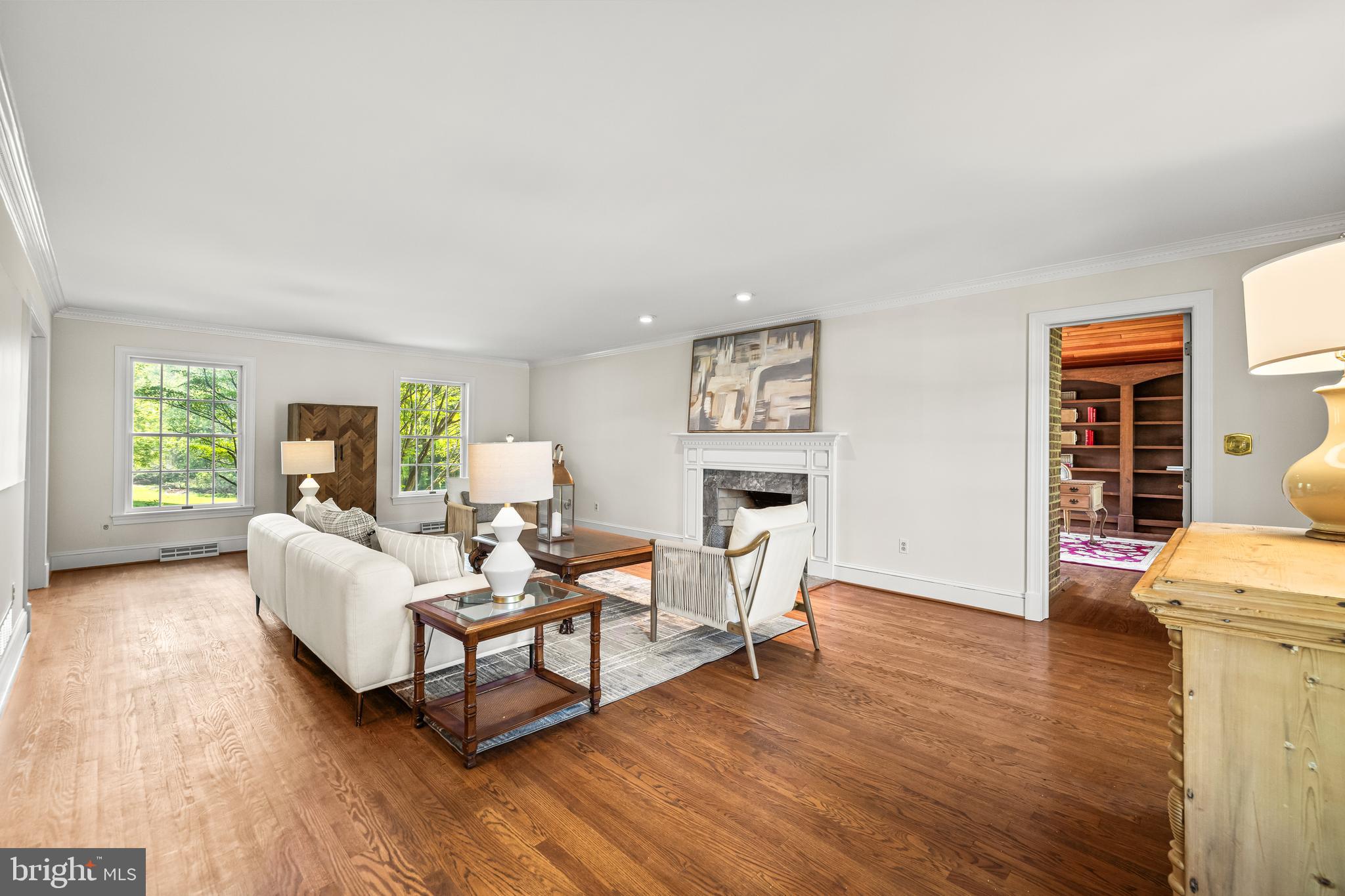 BROOKFIELD - Residential