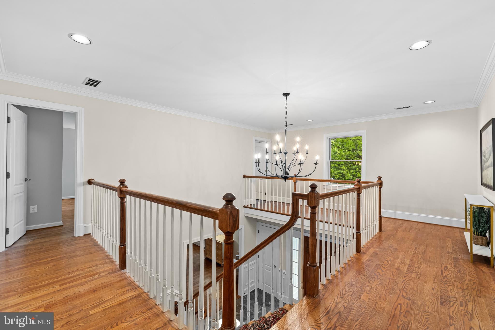 BROOKFIELD - Residential