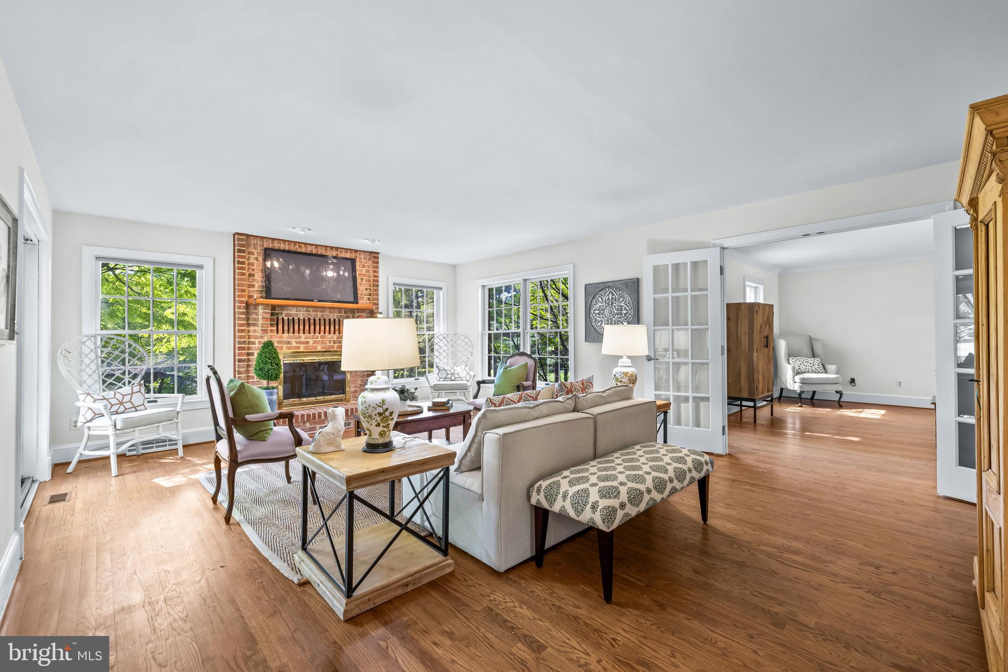 BROOKFIELD - Residential