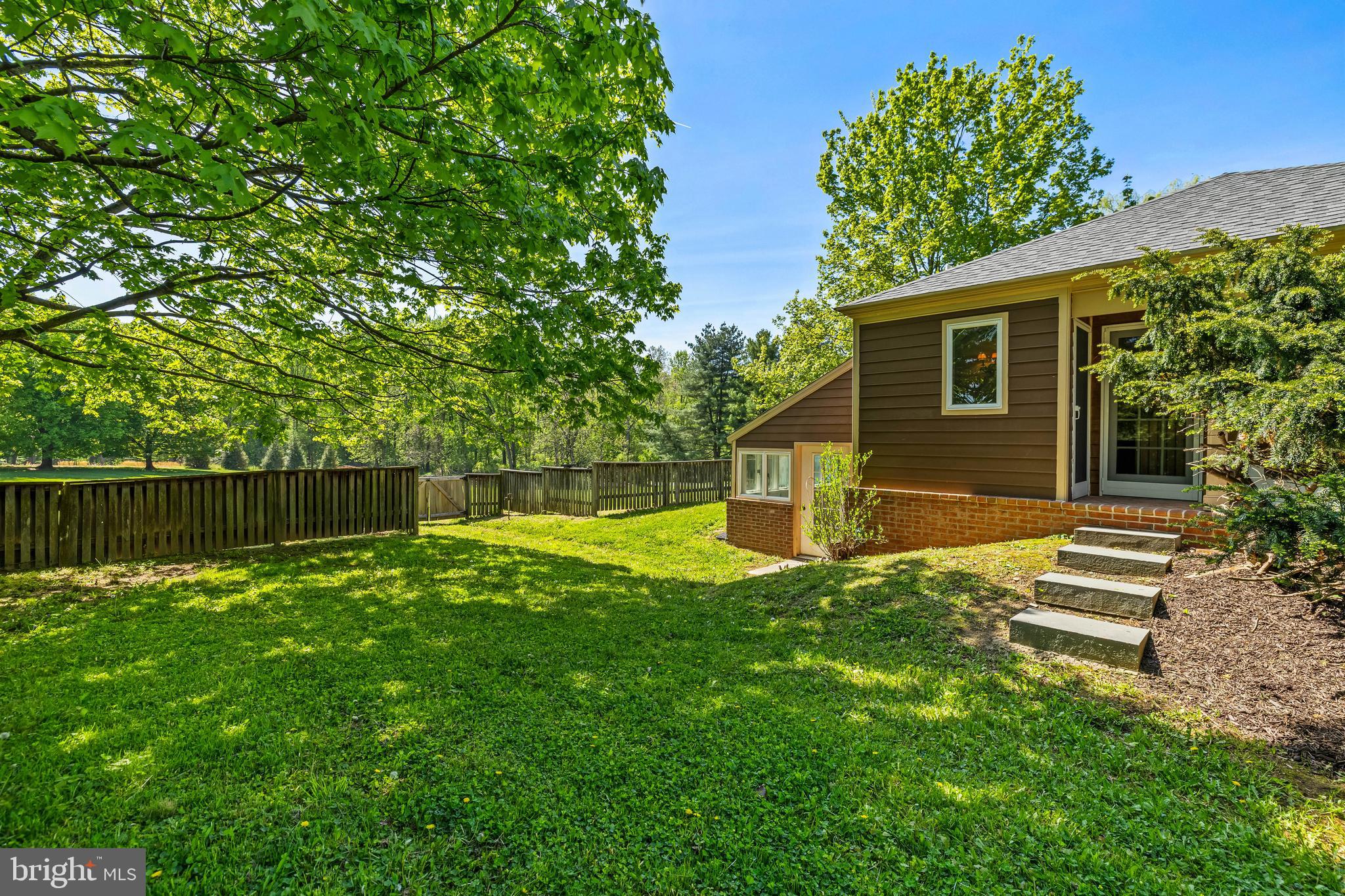 BROOKFIELD - Residential