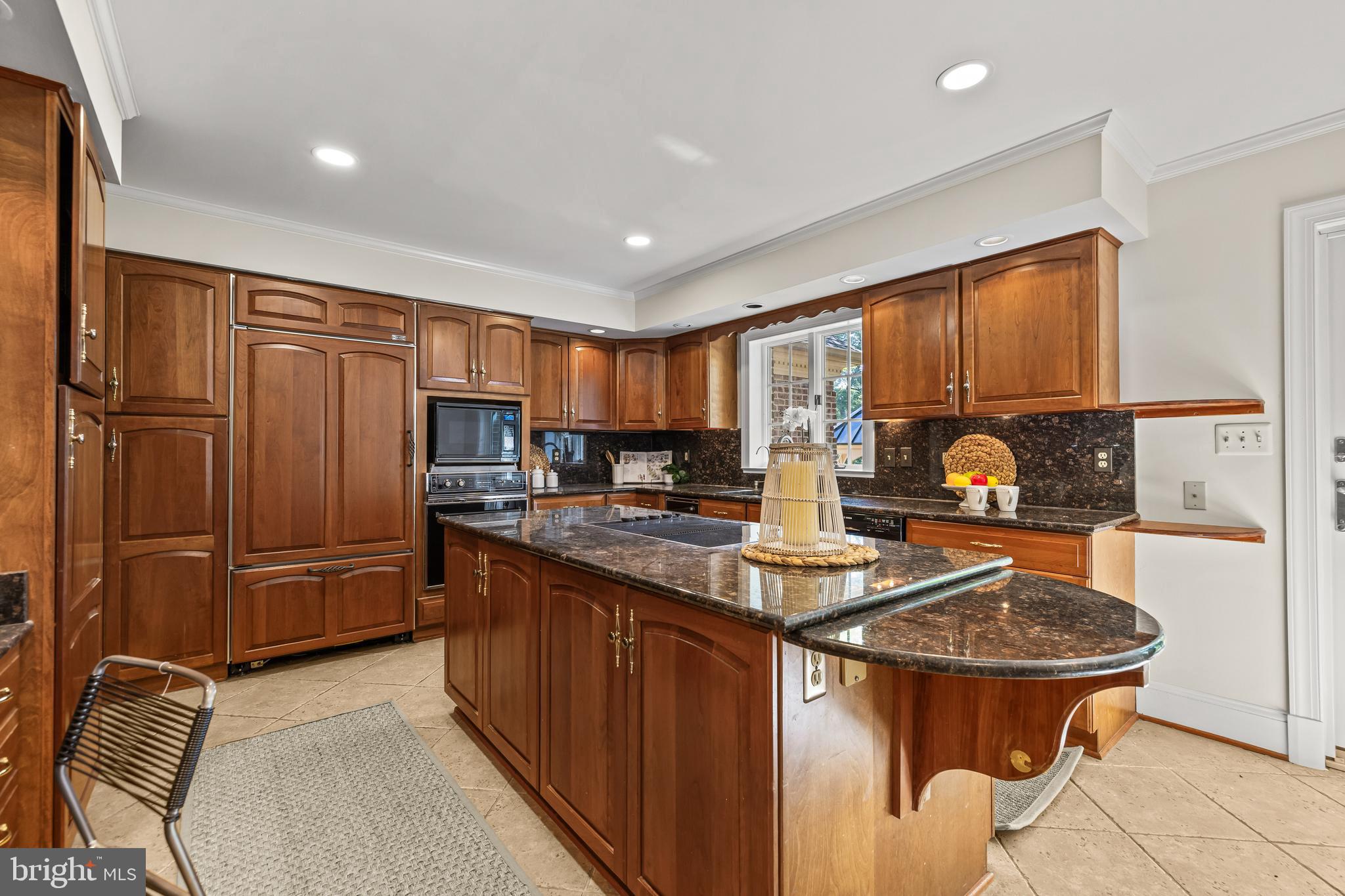BROOKFIELD - Residential