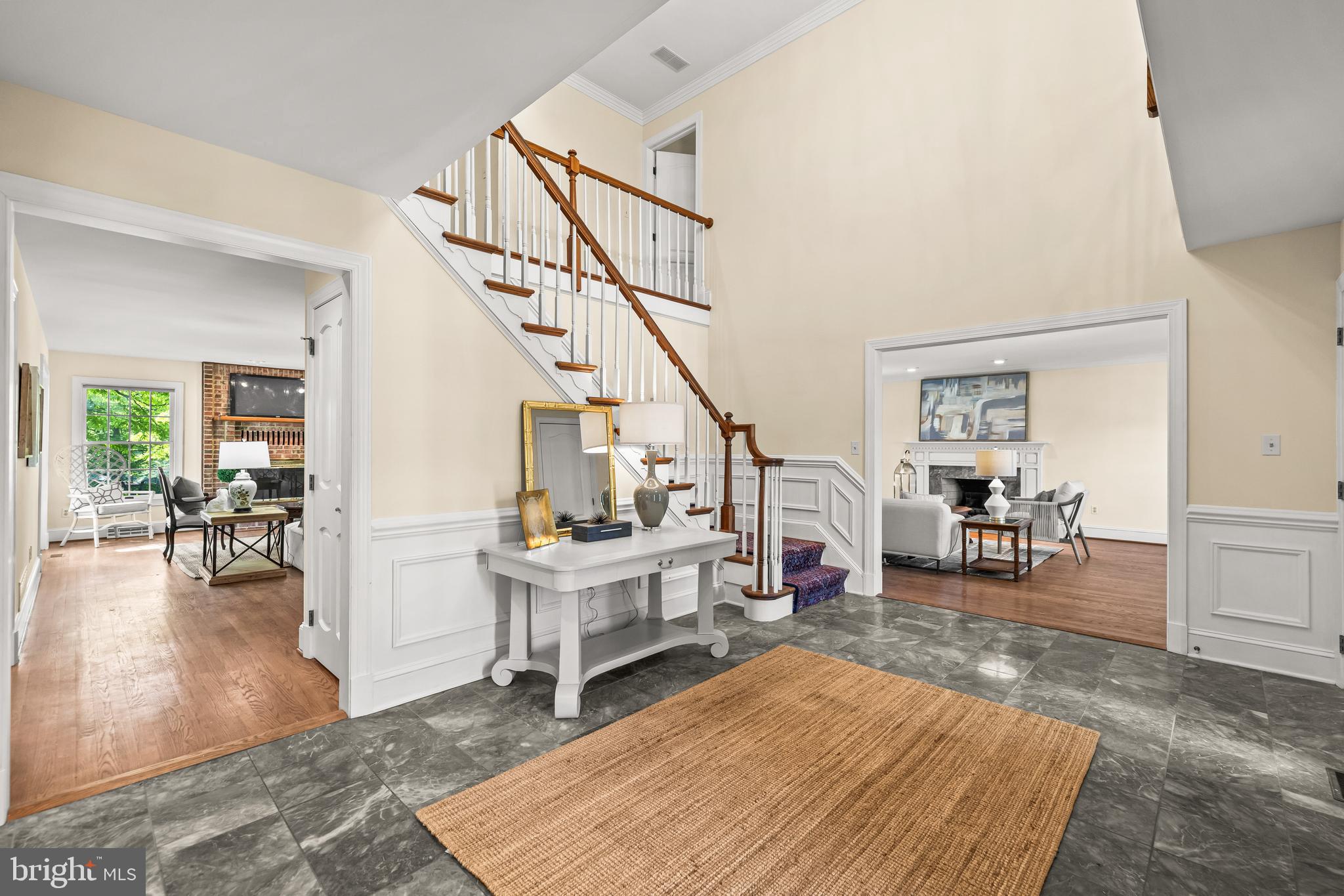 BROOKFIELD - Residential