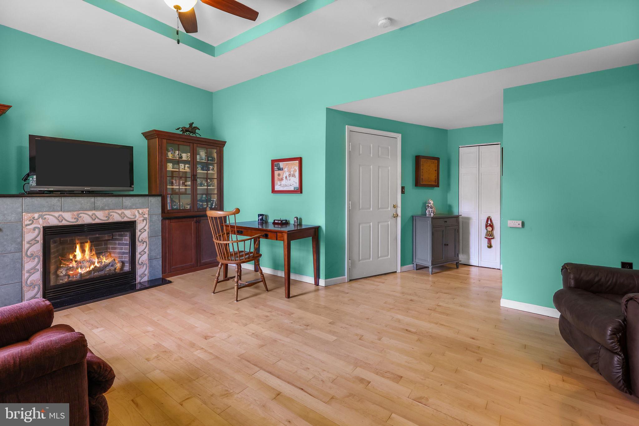 CHURCHVILLE MANOR - Residential