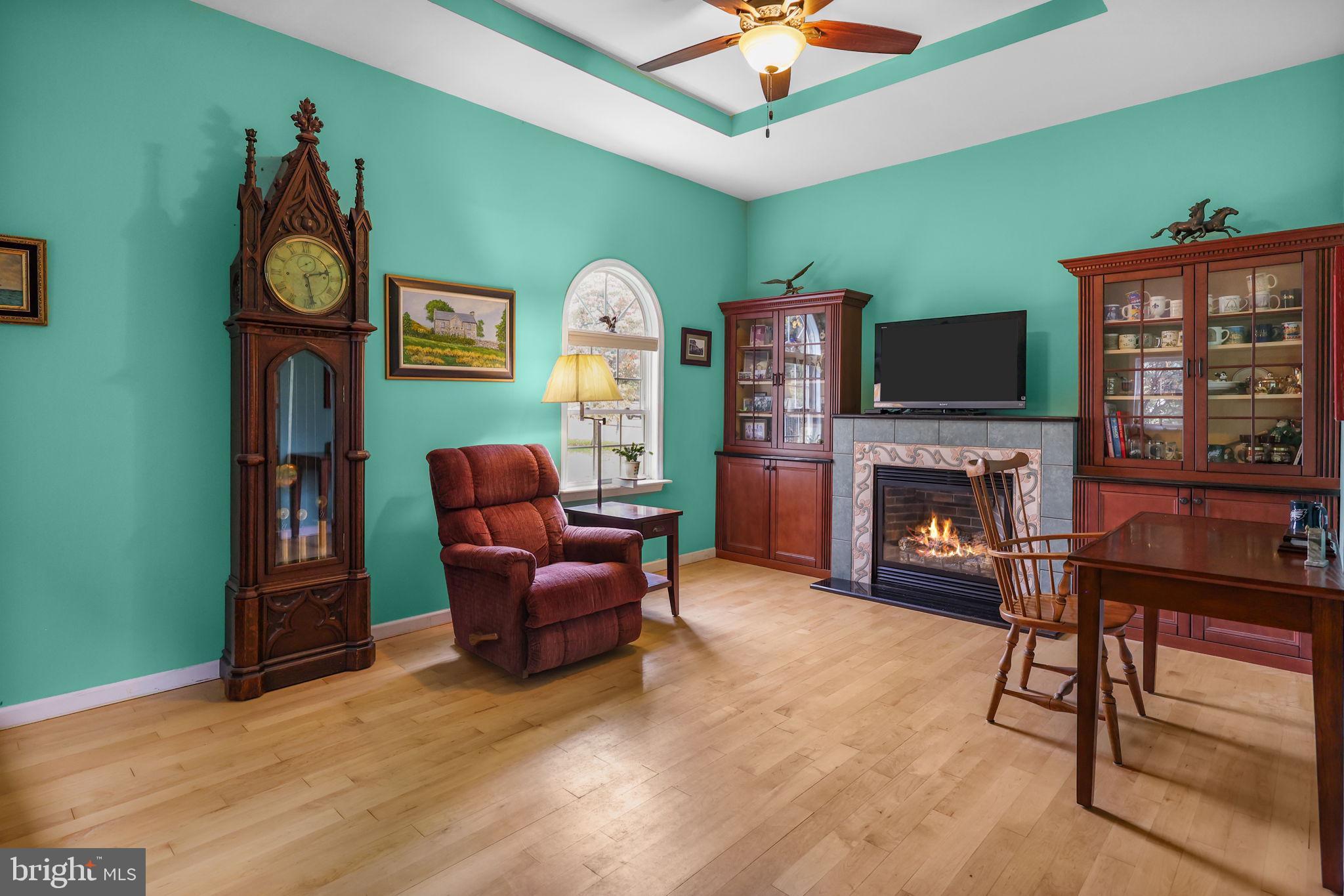 CHURCHVILLE MANOR - Residential