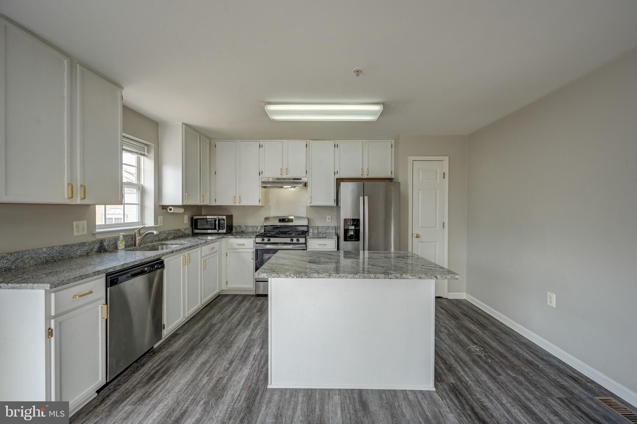 LYONS GATE - Residential Lease