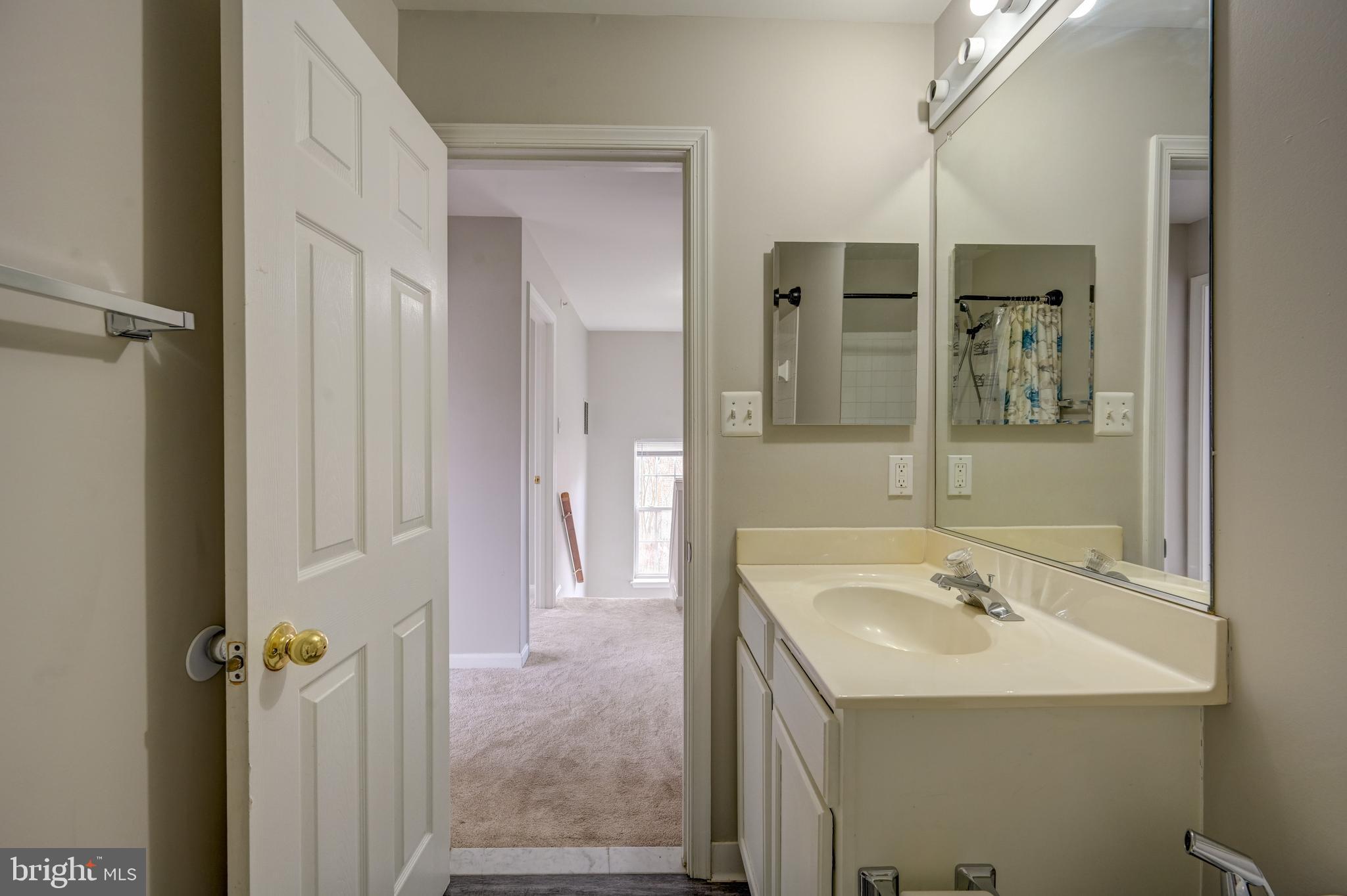 LYONS GATE - Residential Lease