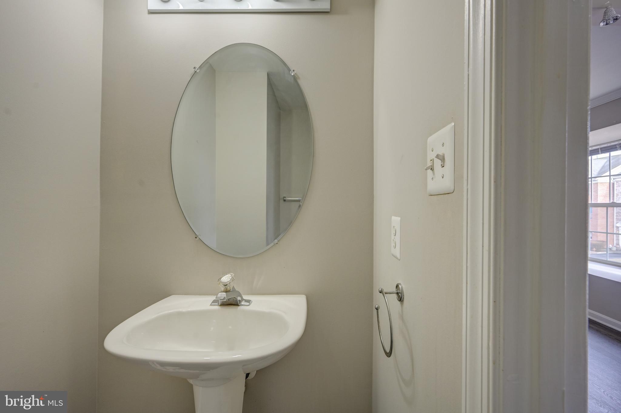 LYONS GATE - Residential Lease