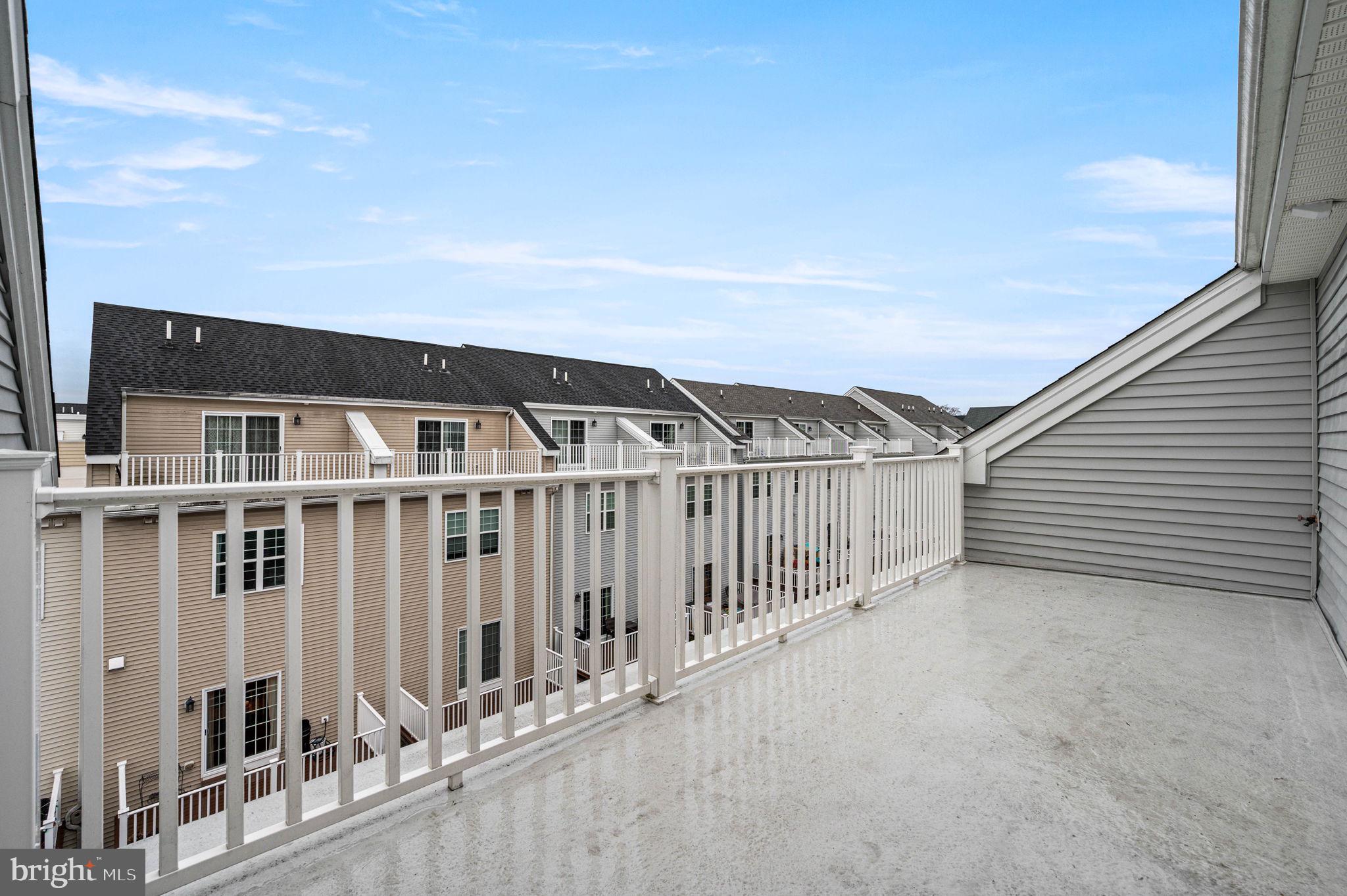 WATERSIDE - Residential Lease