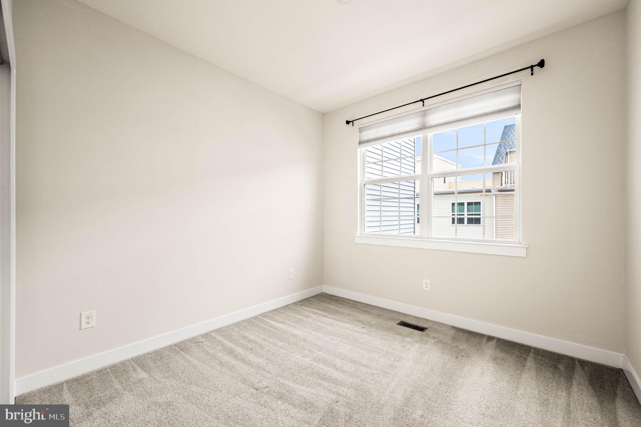 WATERSIDE - Residential Lease