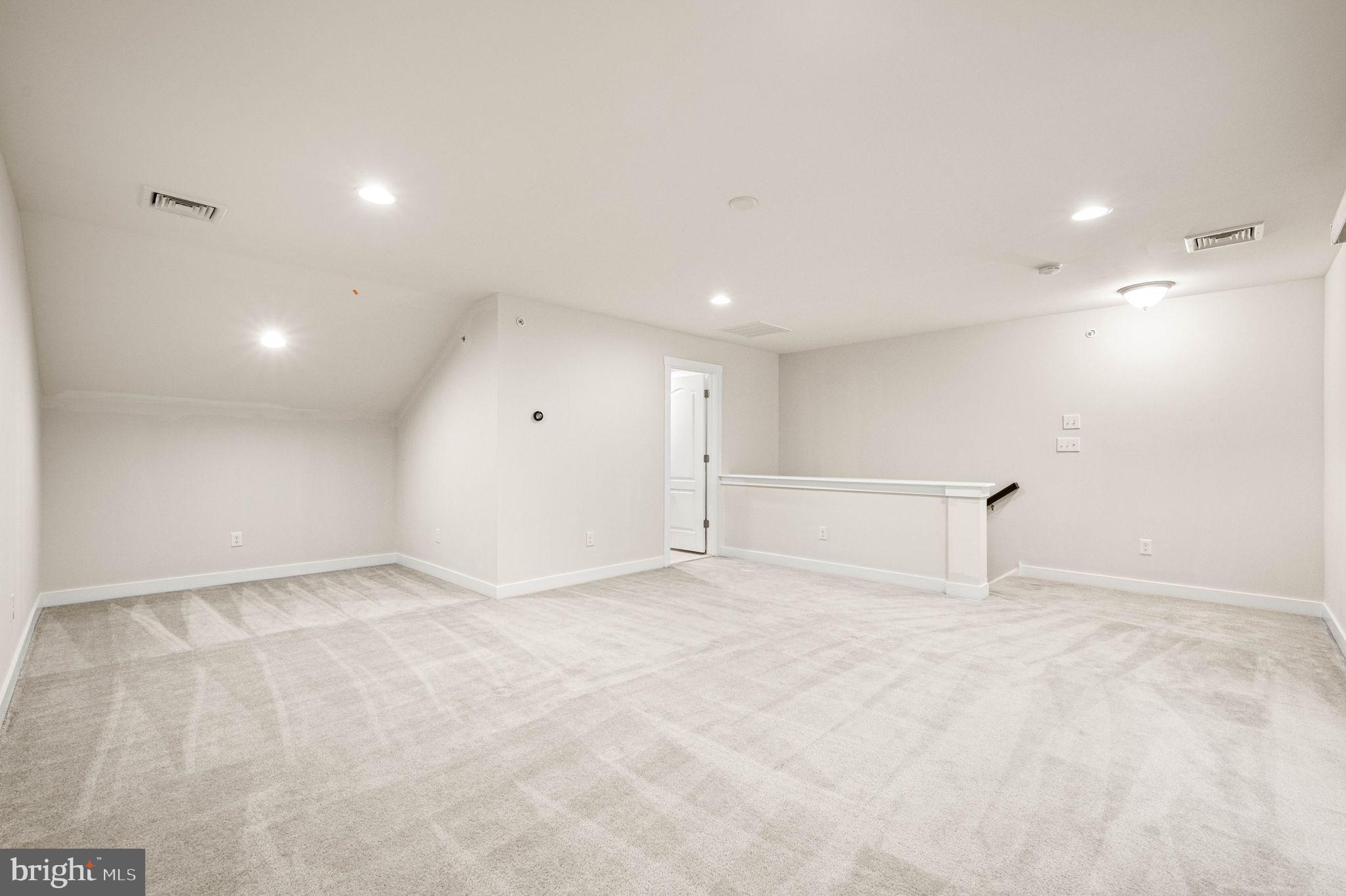 WATERSIDE - Residential Lease