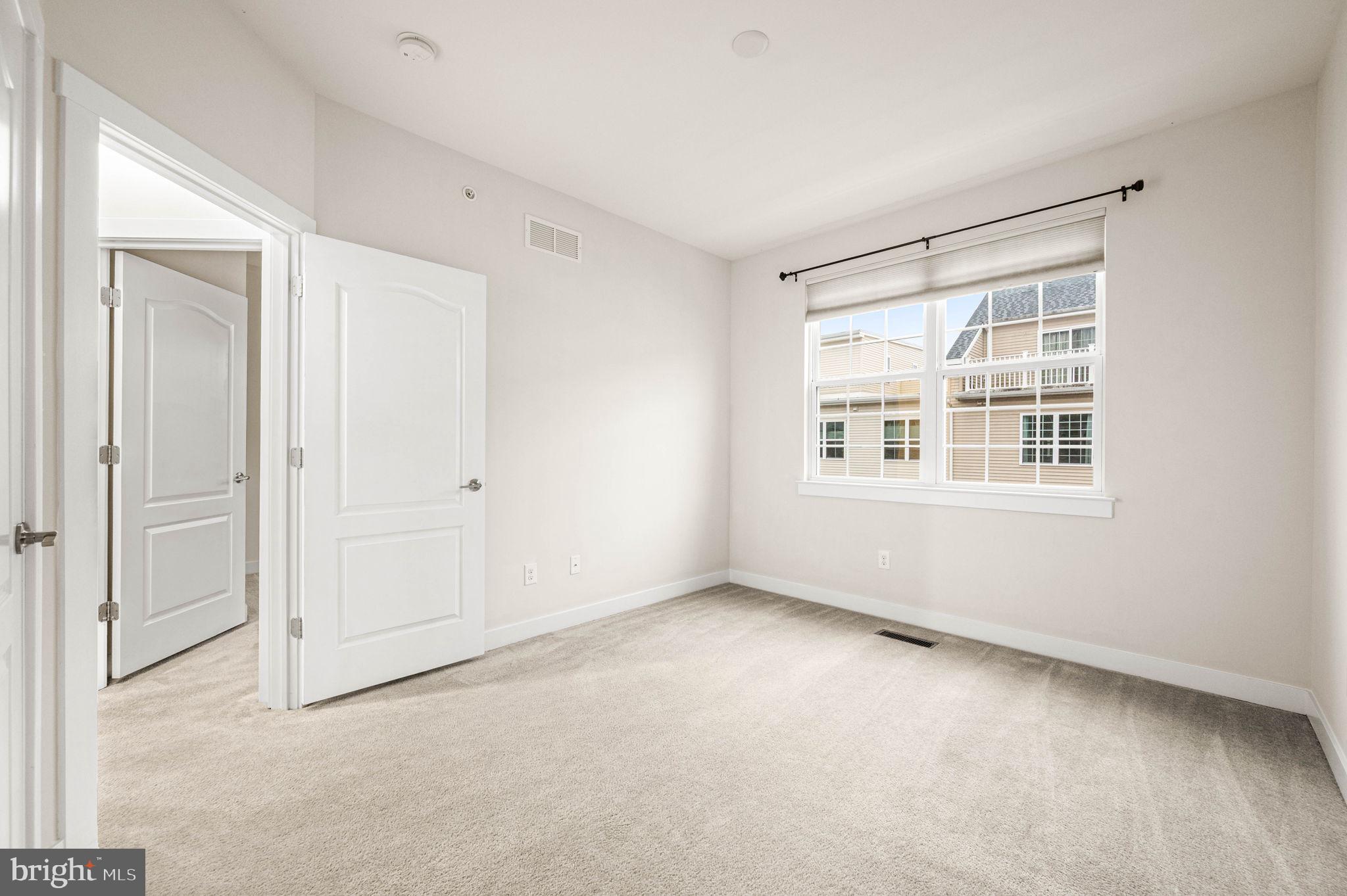 WATERSIDE - Residential Lease