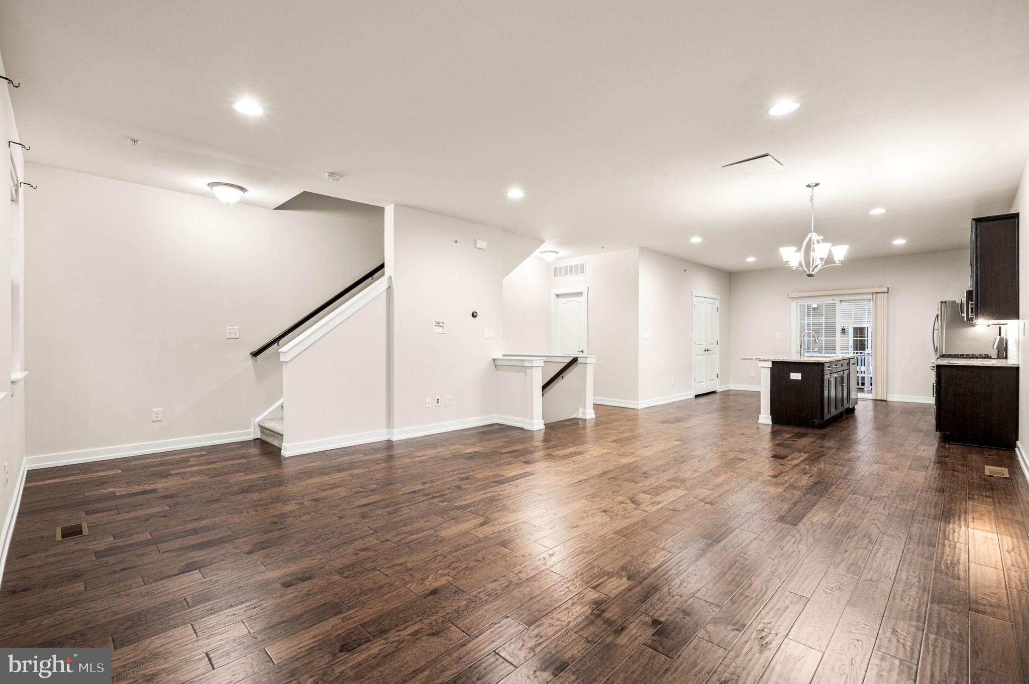 WATERSIDE - Residential Lease