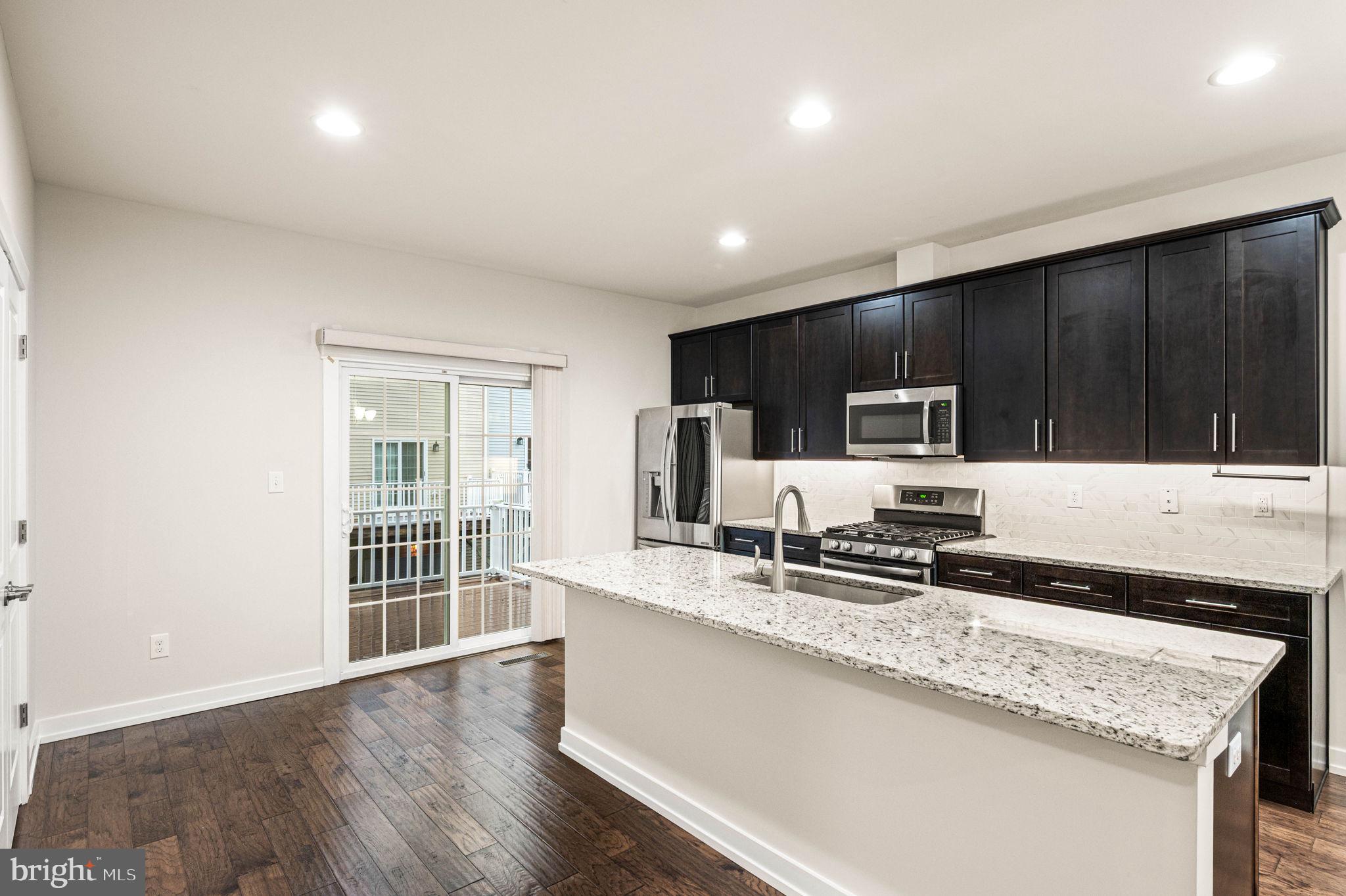 WATERSIDE - Residential Lease