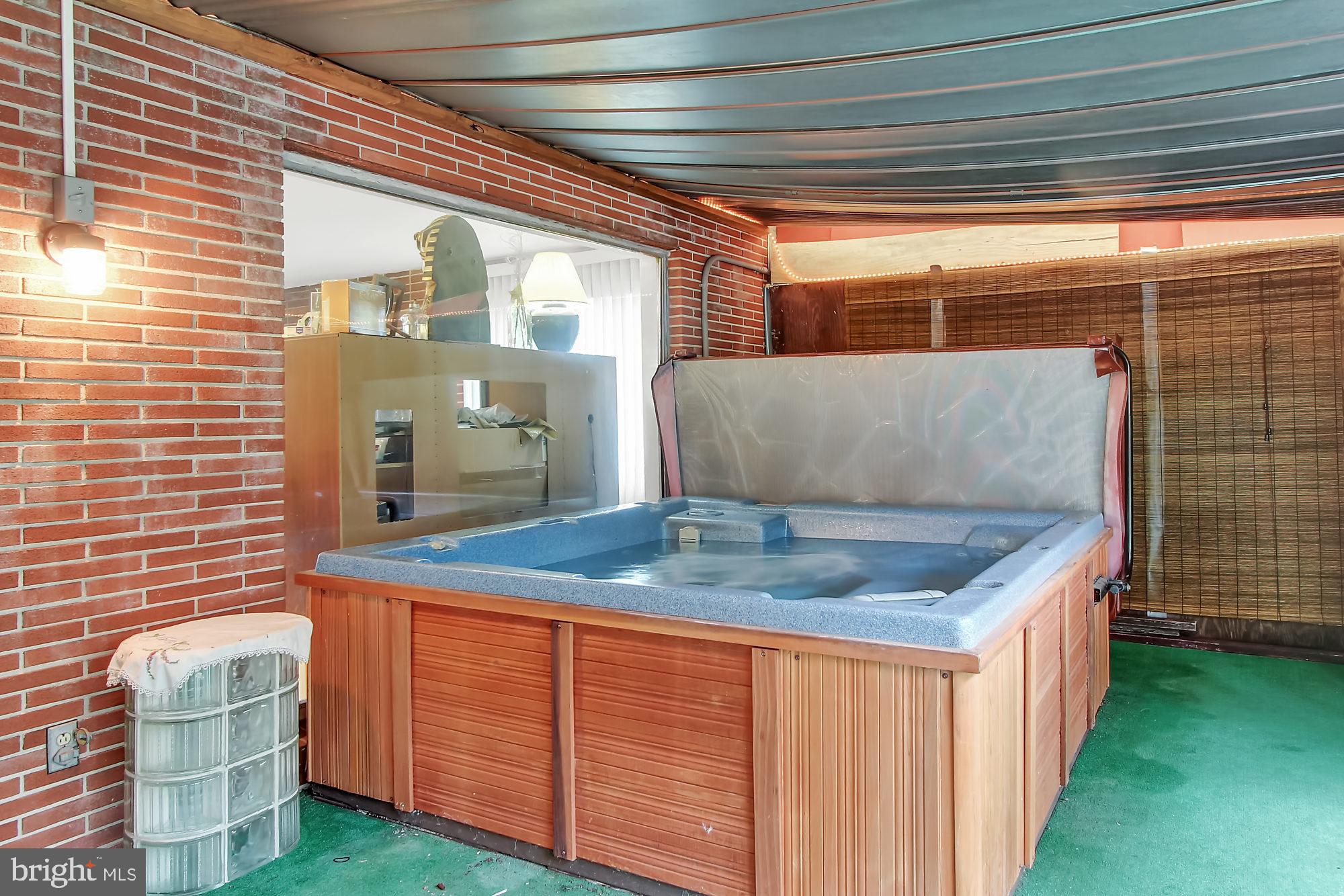 MOUNT PENN HEIGHTS - Residential