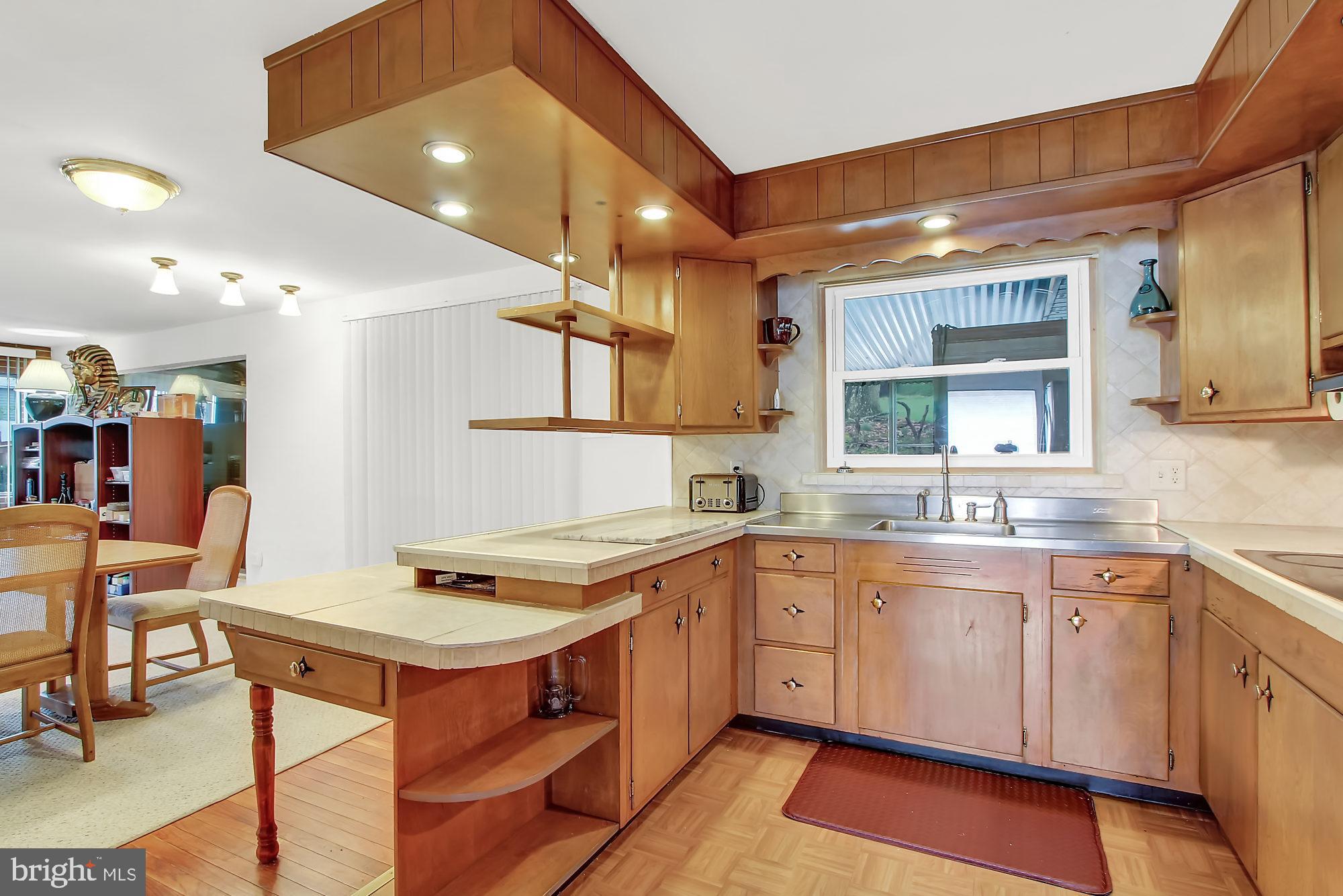 MOUNT PENN HEIGHTS - Residential