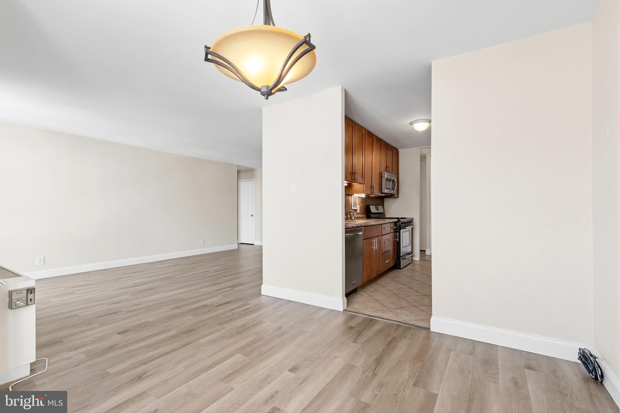 WYNNEFIELD HEIGHTS - Residential