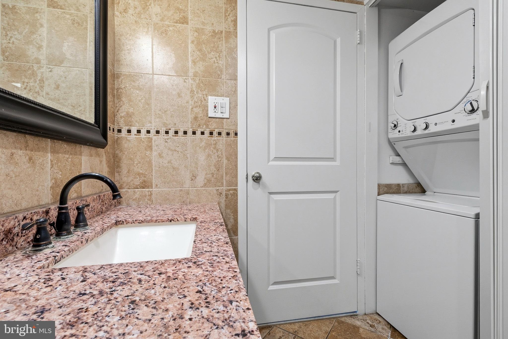 WYNNEFIELD HEIGHTS - Residential