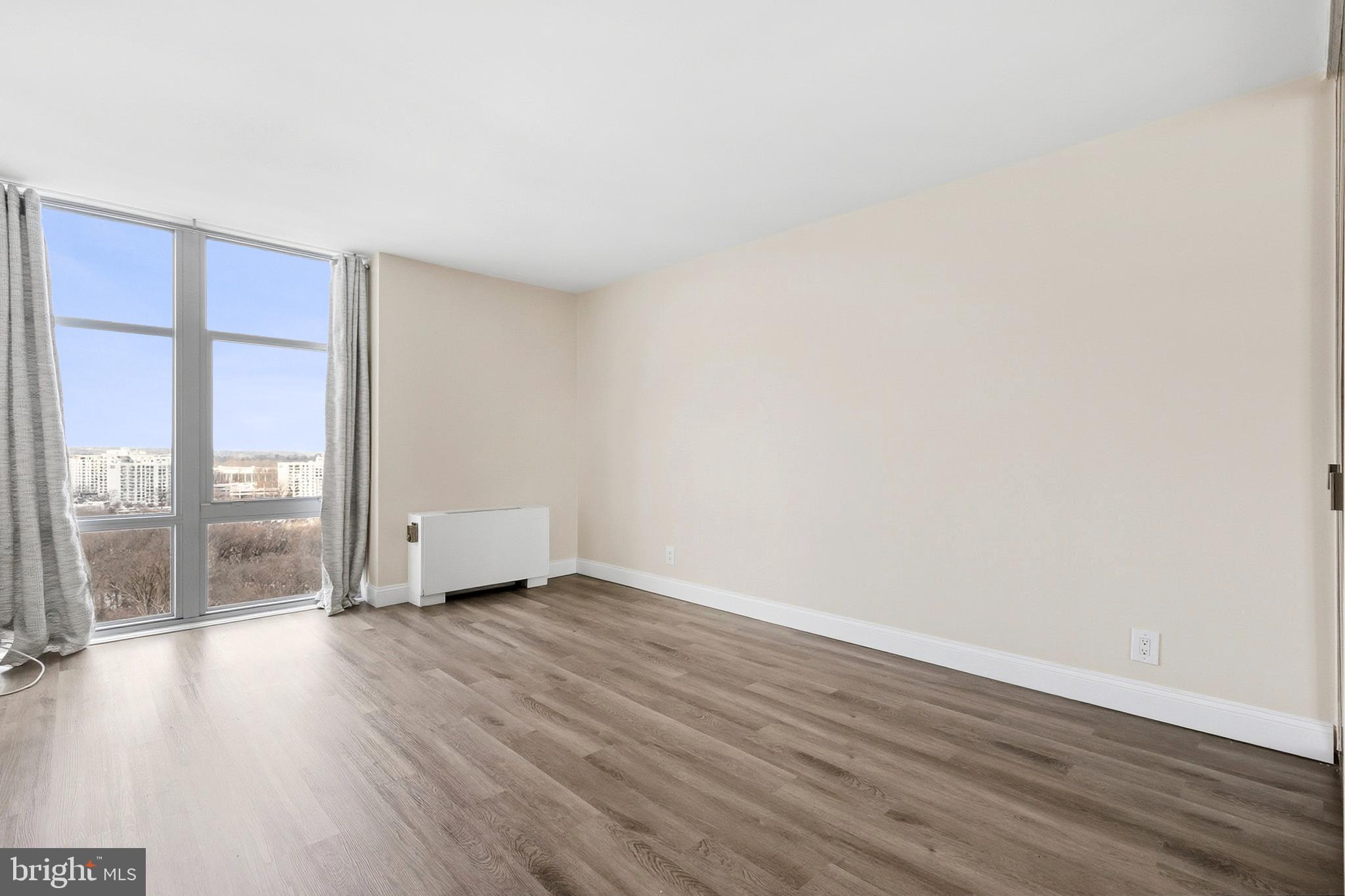 WYNNEFIELD HEIGHTS - Residential