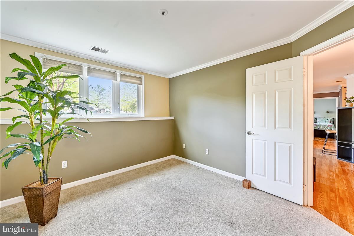 DORSEY HALL - Residential