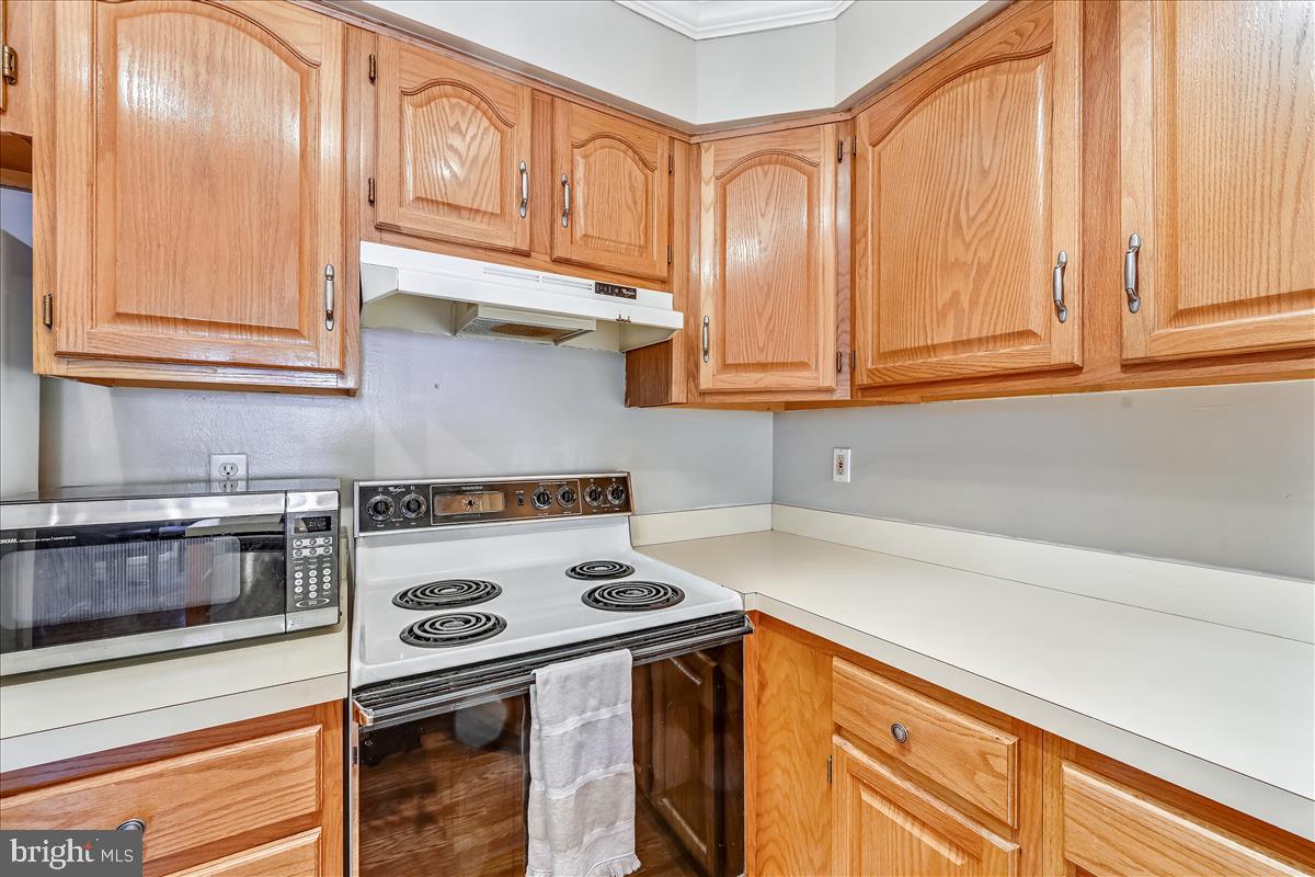 DORSEY HALL - Residential