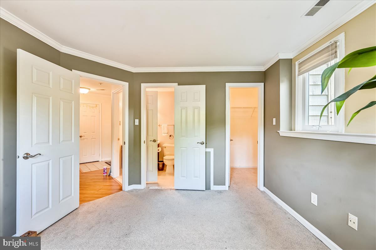 DORSEY HALL - Residential