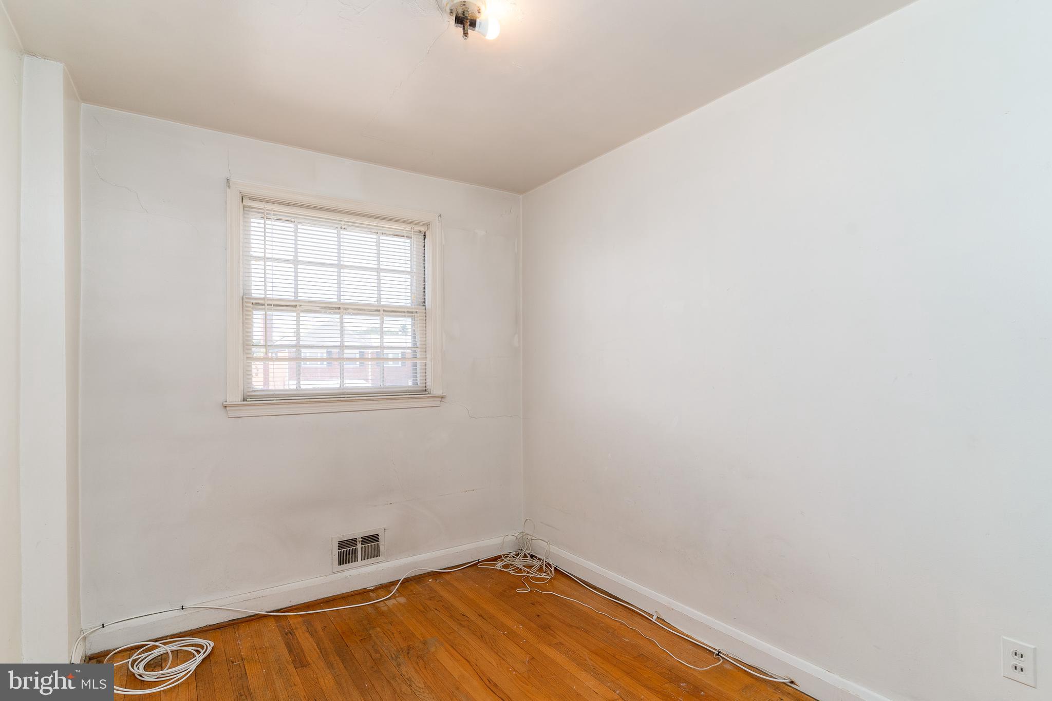 FRANKFORD - Residential