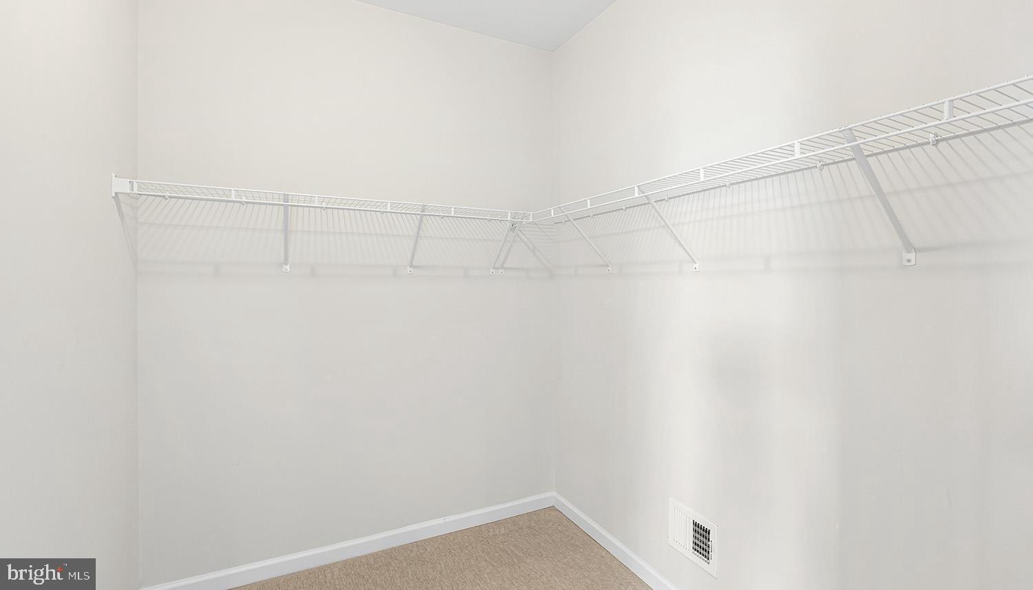 ARUNDEL GROVE - Residential