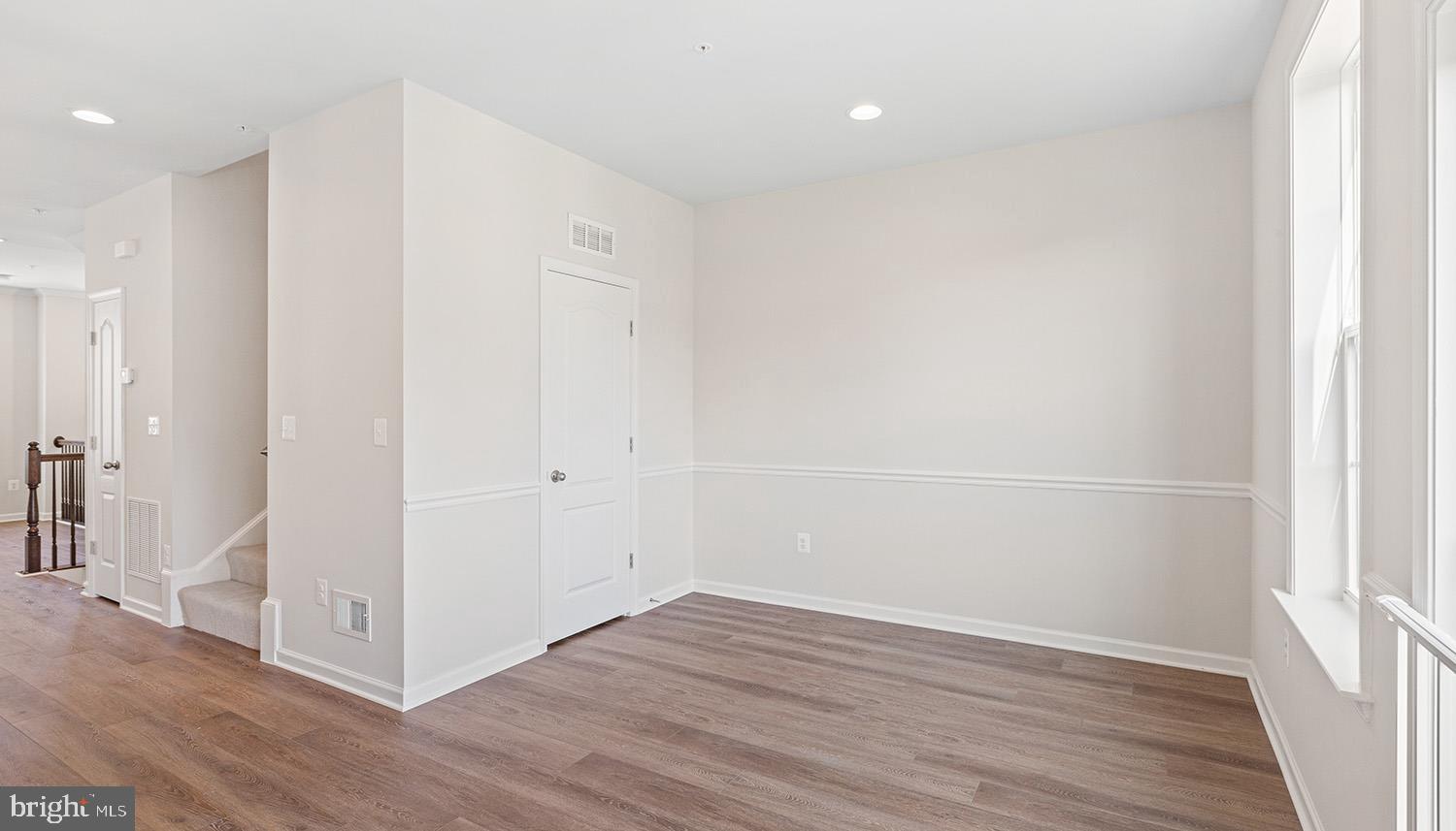 ARUNDEL GROVE - Residential