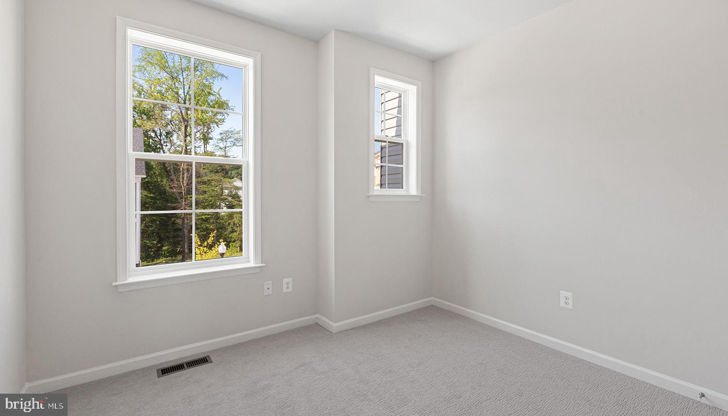 ARUNDEL GROVE - Residential