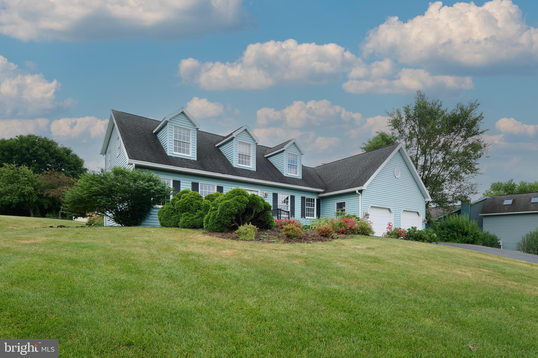 WILLOWBROOK - Residential