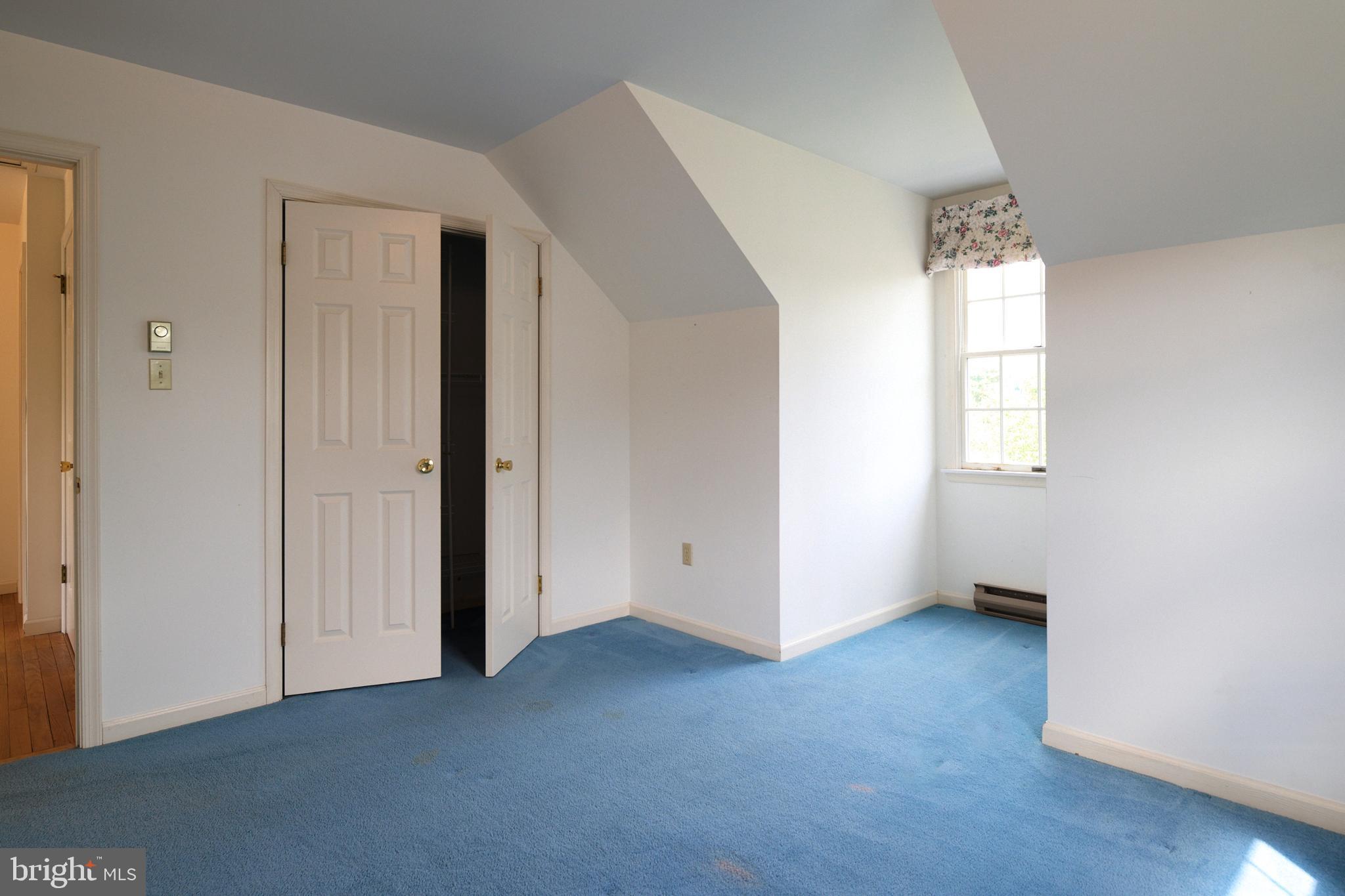 WILLOWBROOK - Residential