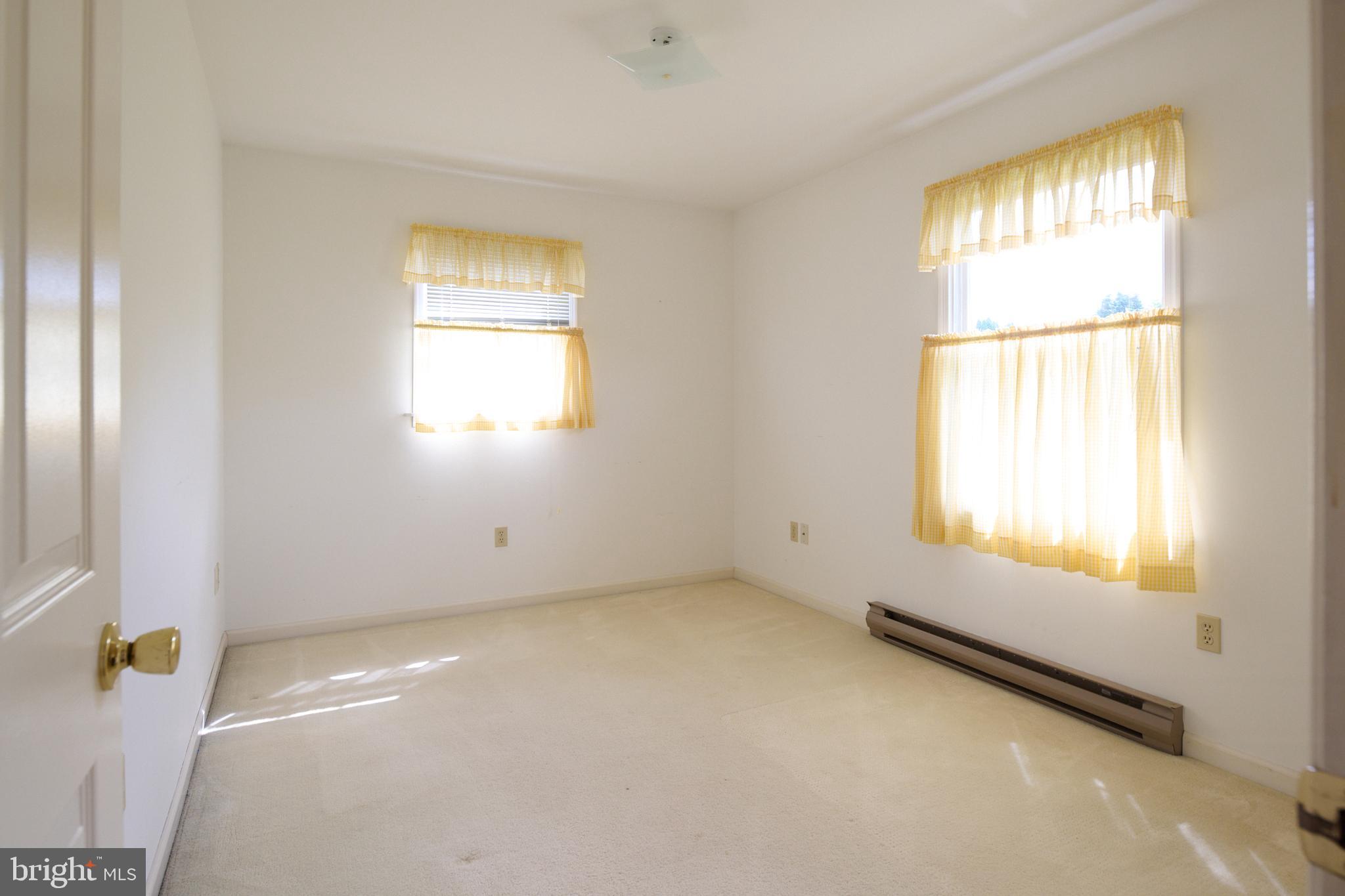 WILLOWBROOK - Residential