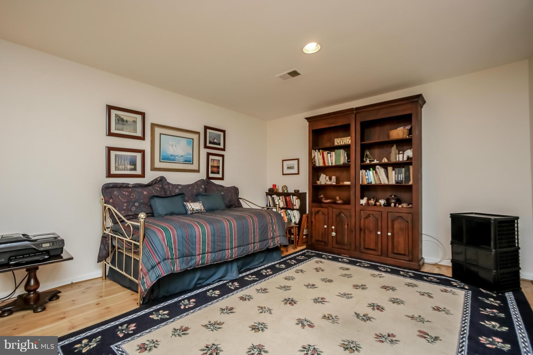 RIVA TRACE - Residential