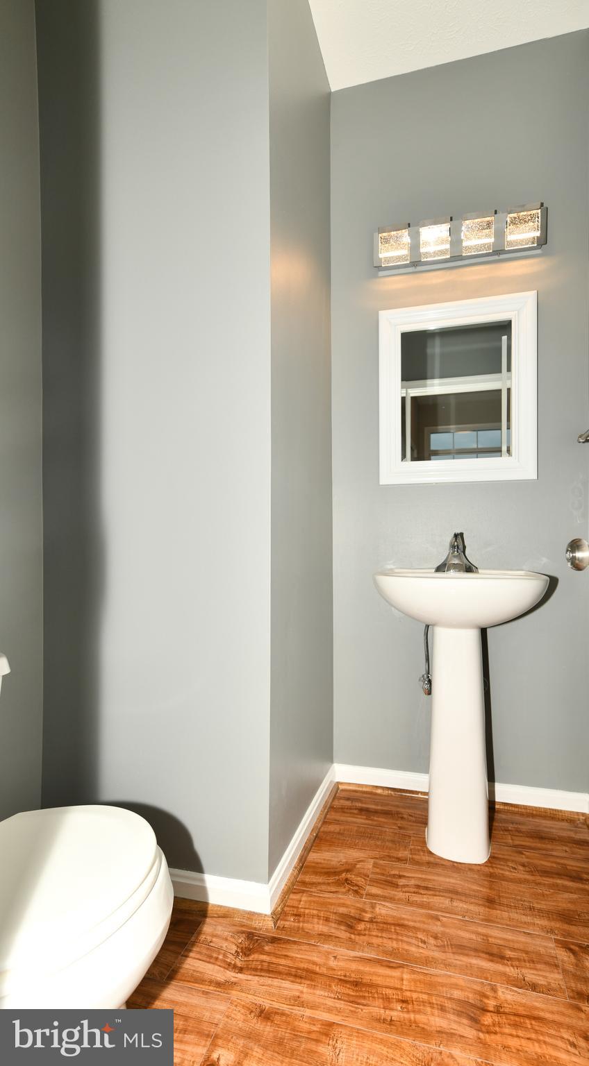 WELLINGTON TRACE - Residential