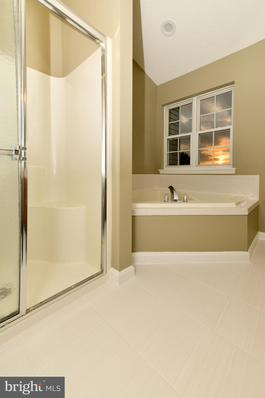 WELLINGTON TRACE - Residential