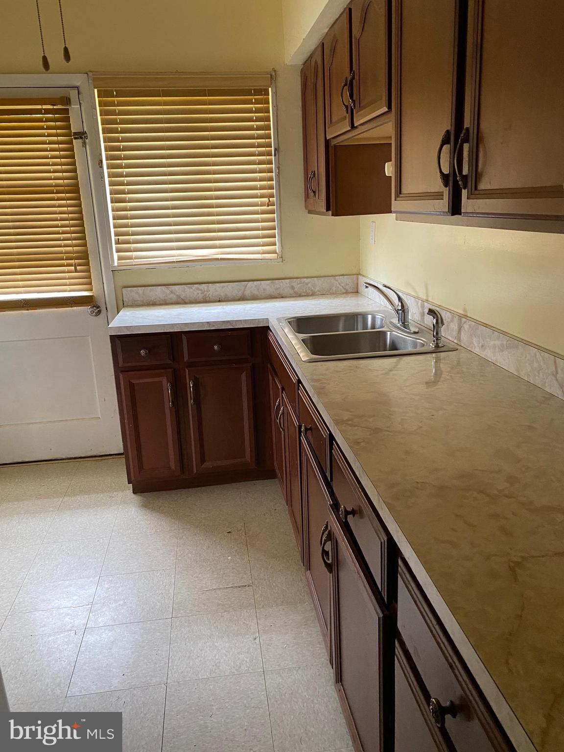 DISTRICT HEIGHTS - Residential